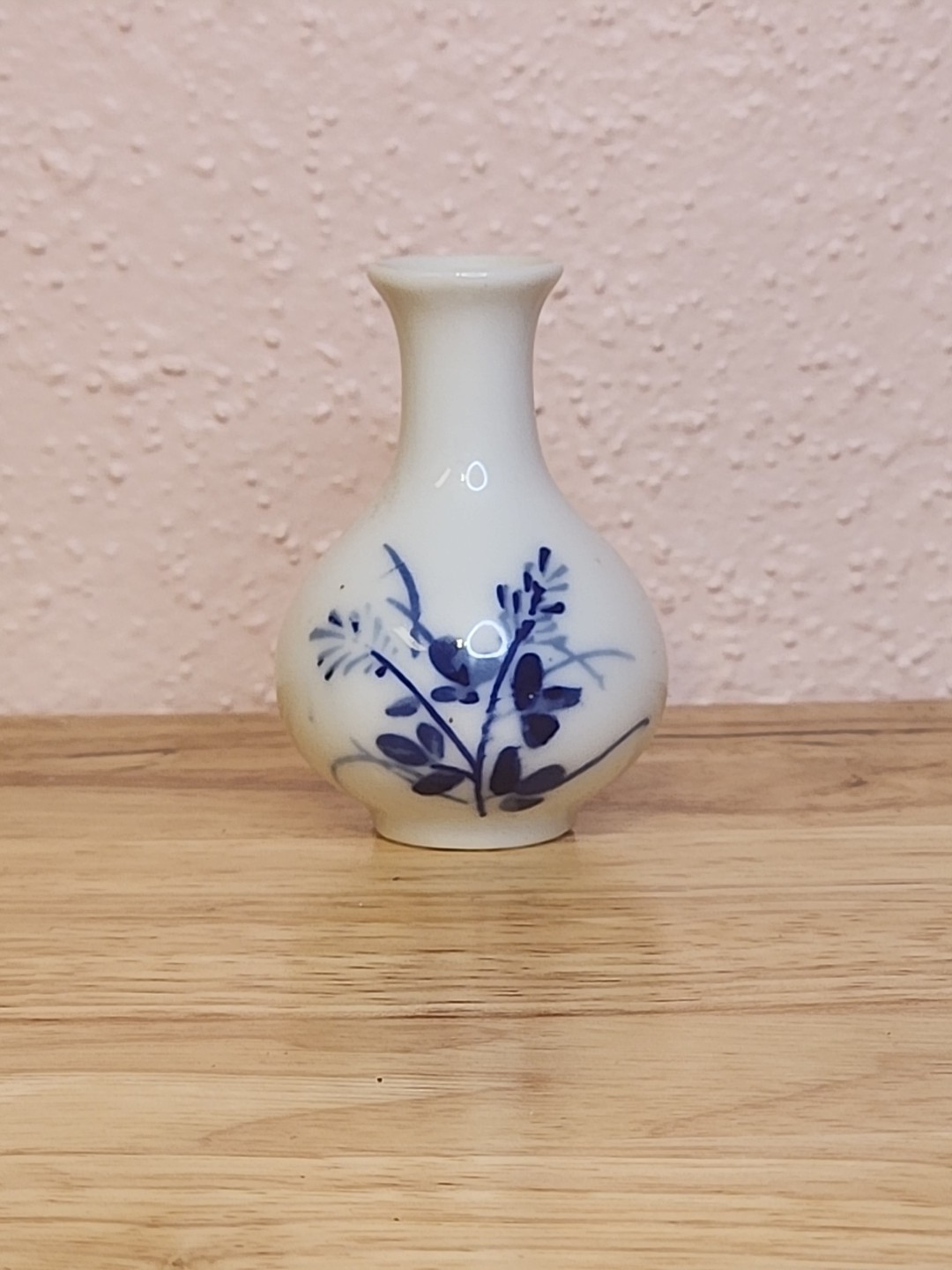 Vintage Chinese Blue Flowers on White Porcelain Mini Vase Miniature