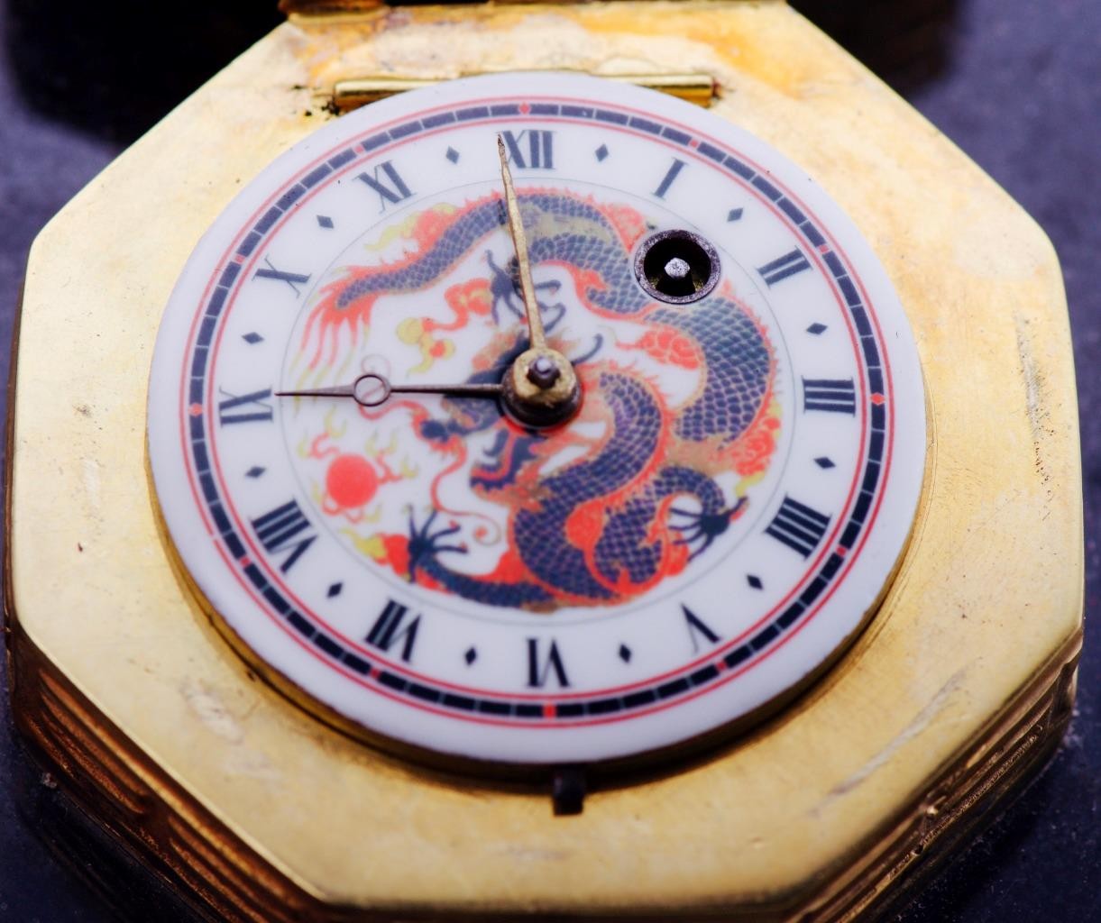Antique Desk Clock Chinese Qing Dynasty Buddha Figure Gilt Bronze Verge Fusee