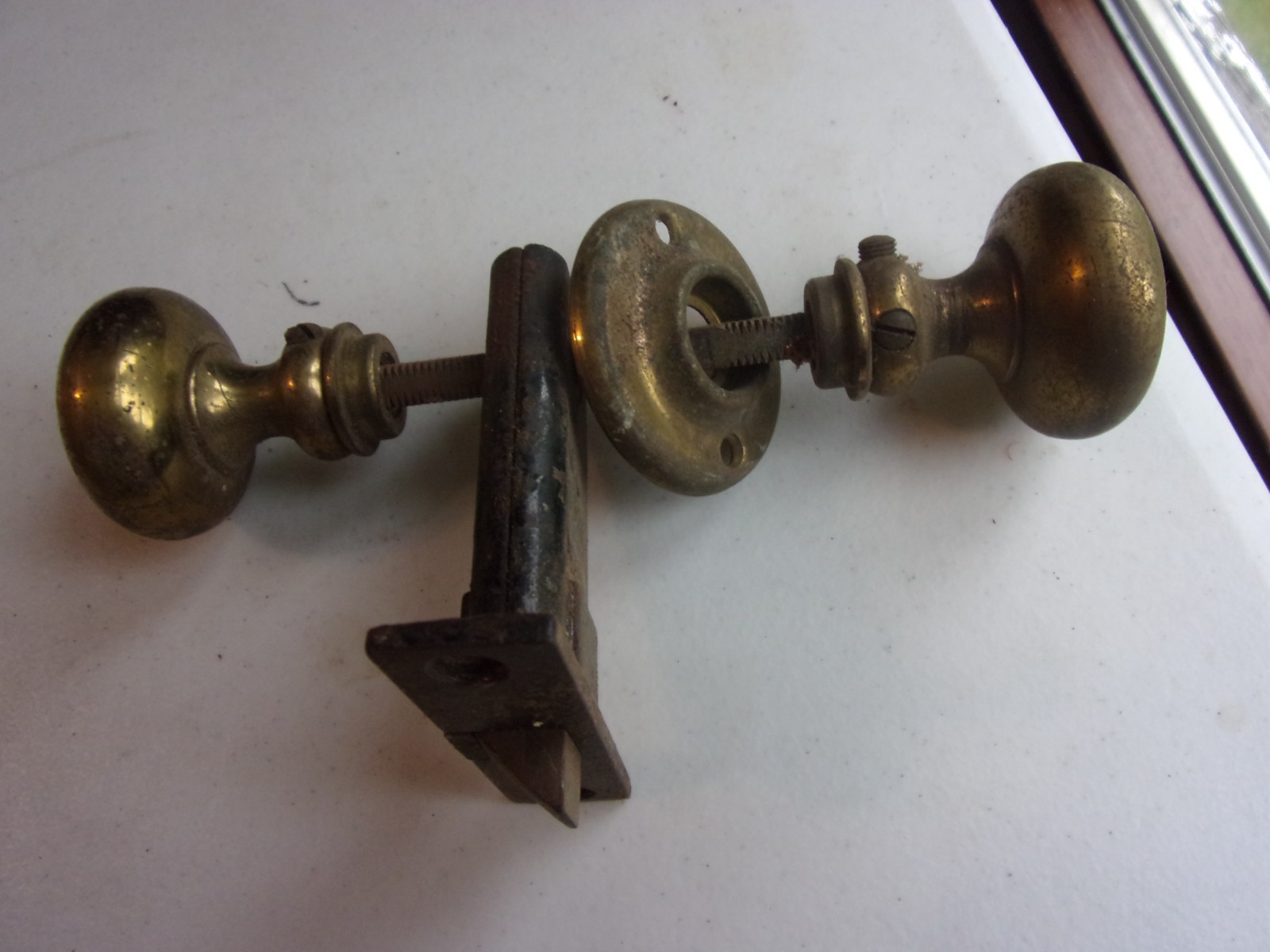 Antique Vintage Wood Screen / Storm Knob & Latch Set,Hardware,Escutcheon, Works