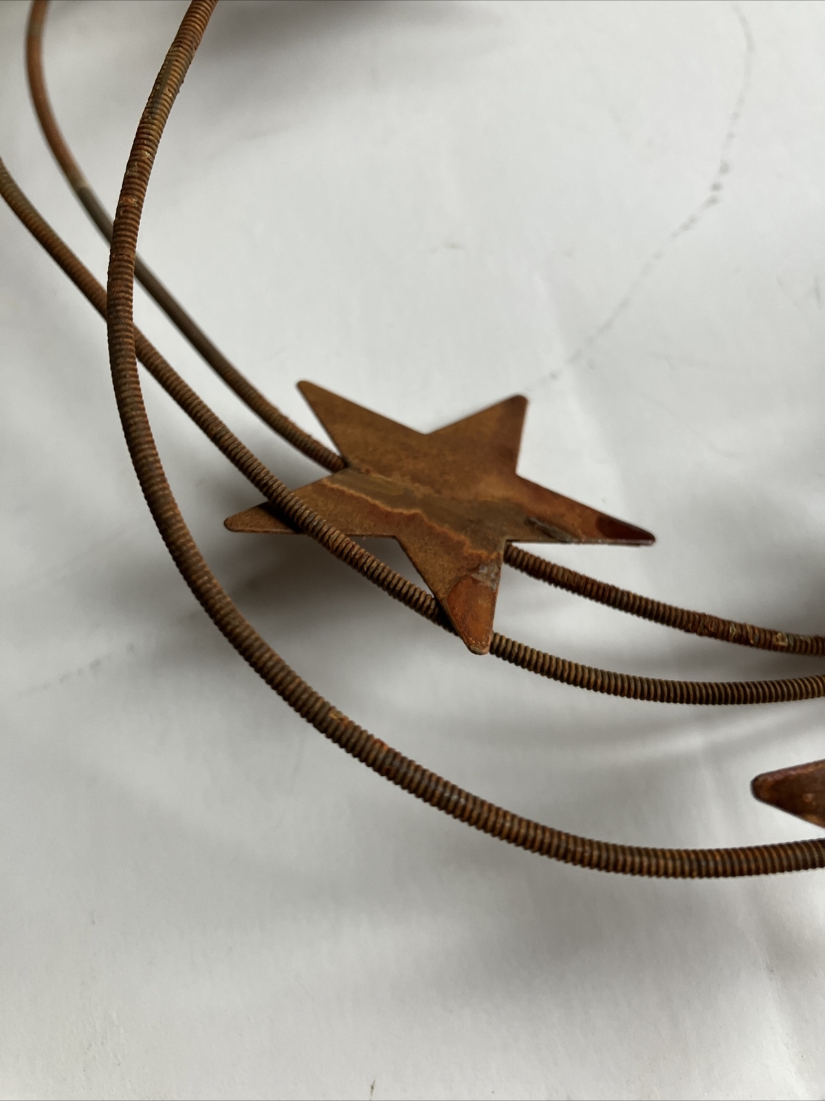 Primitive Rusty Wire Metal Barn Star Garland 6′ Feet 1.75″ Stars Craft Wedding