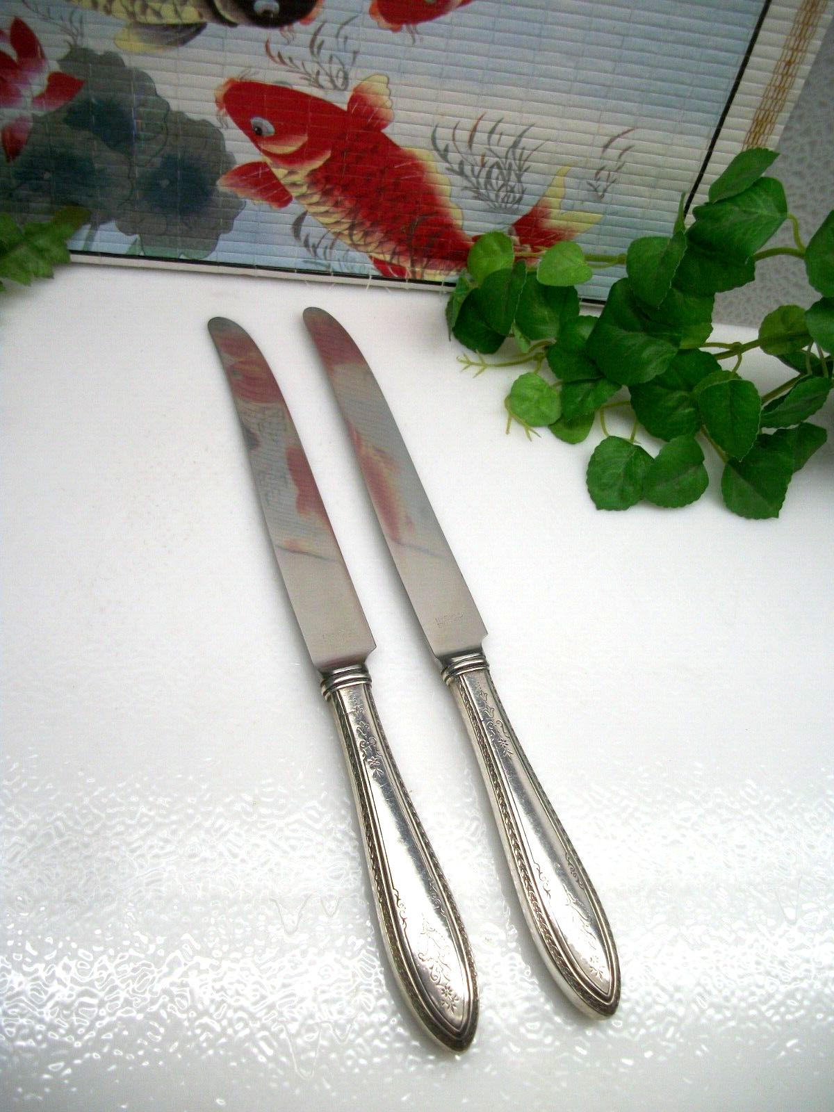 2 International Silver 1847 Rogers Bros ARGOSY Silverplate Dinner Knives 1926