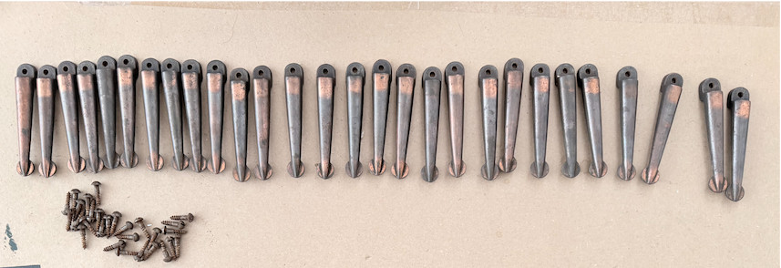 28 Vintage antique brass stair carpet clips grips