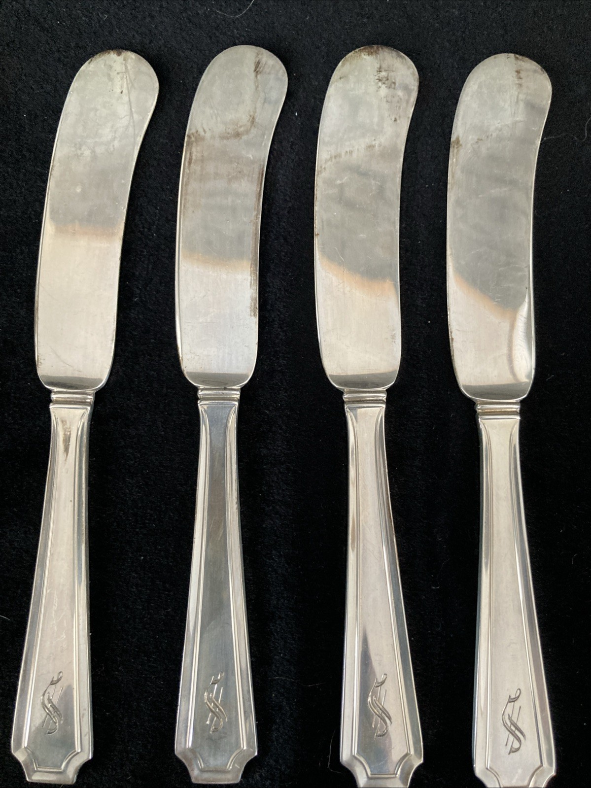 4 Pc DURGIN FAIRFAX Sterling Silver Butter spreader – 5 1/2” Mono “S”