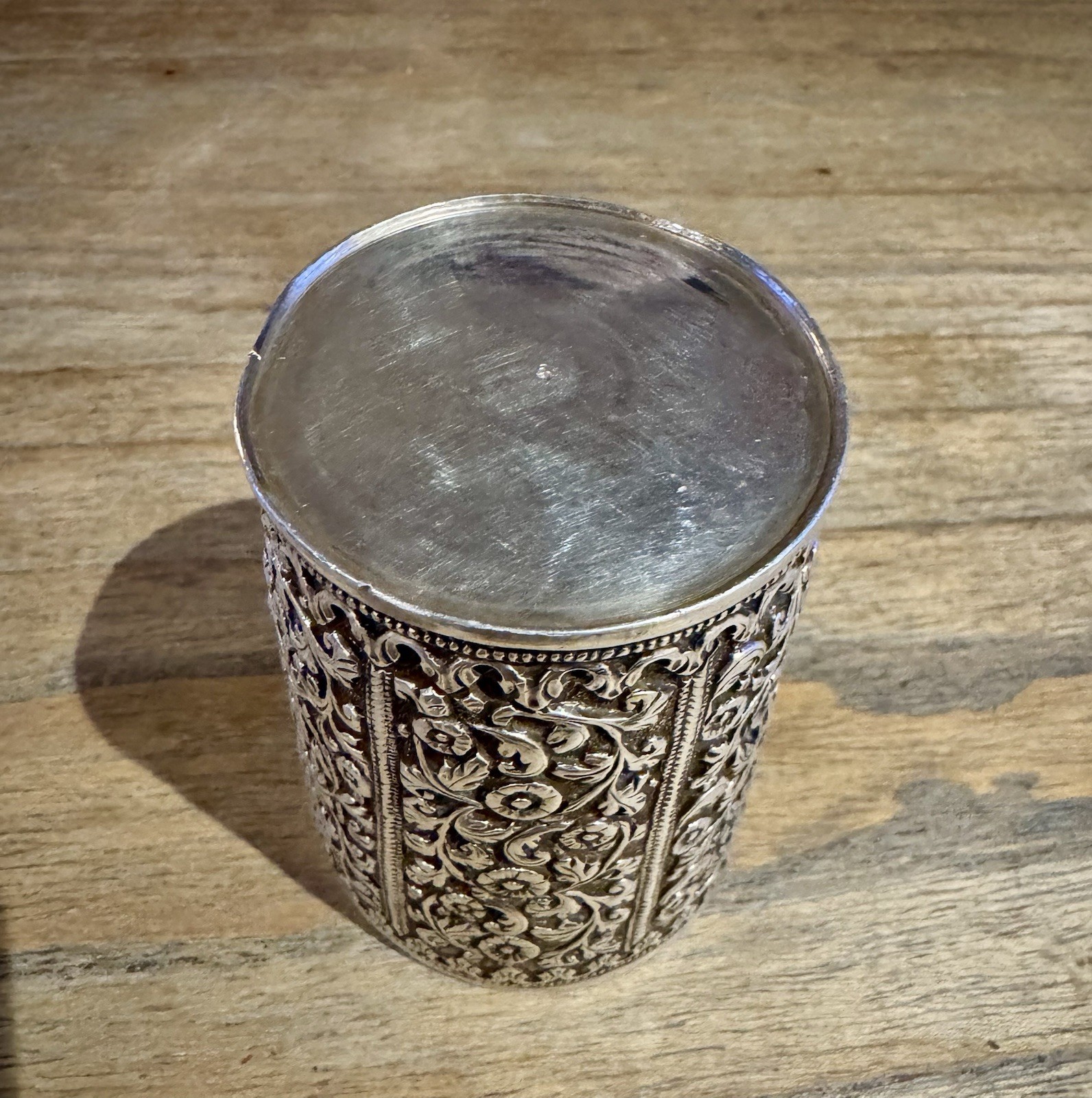 Superb & Heavy 19thC Indian Kutch Silver Beaker, Oomersi Mawji(?), c1880 (190g)
