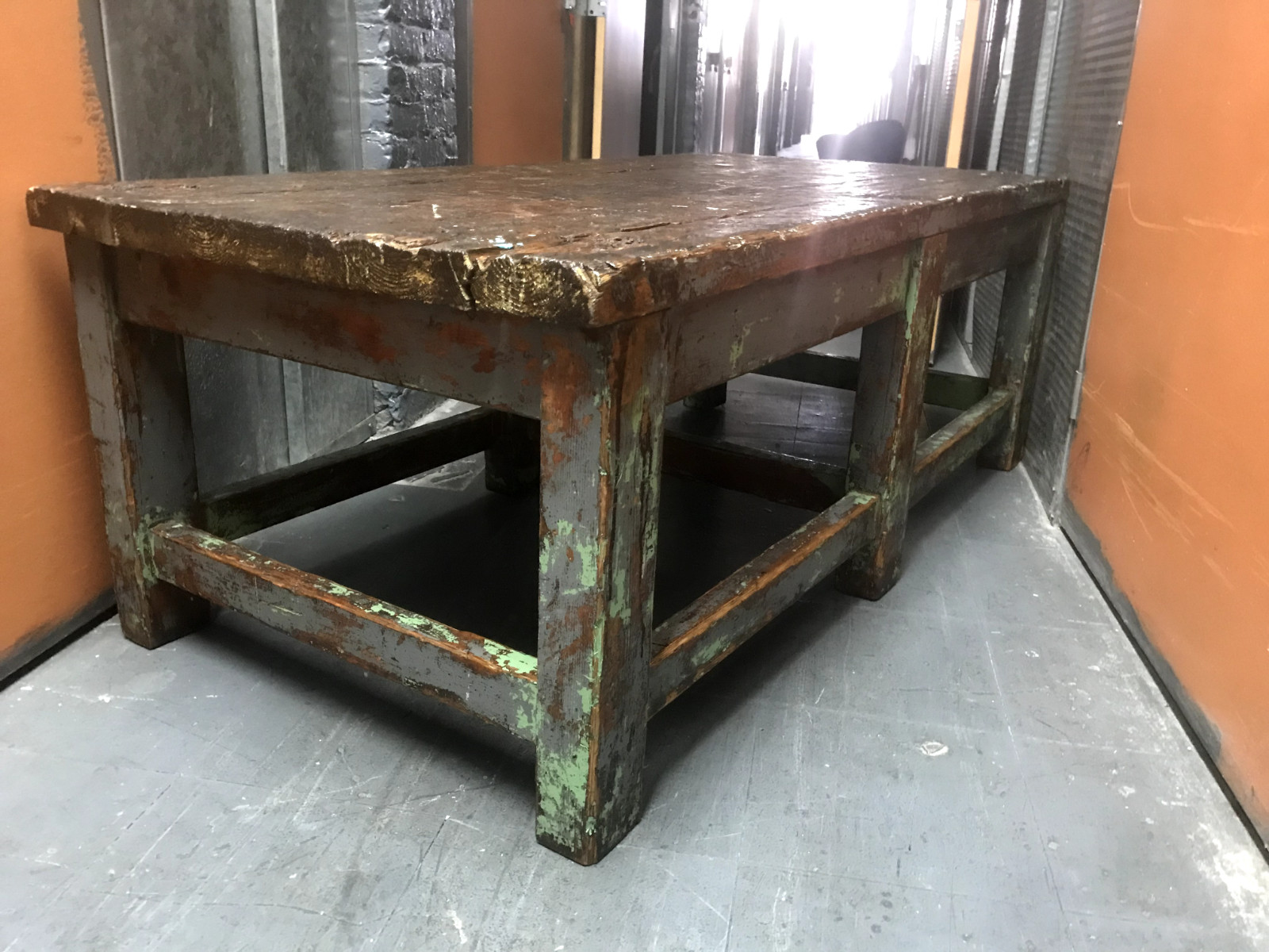 ANTIQUE 1930s/40s WORK COFFEE TABLE SHABBY INDUSTRIAL FARM LOFT CHIC SOLID