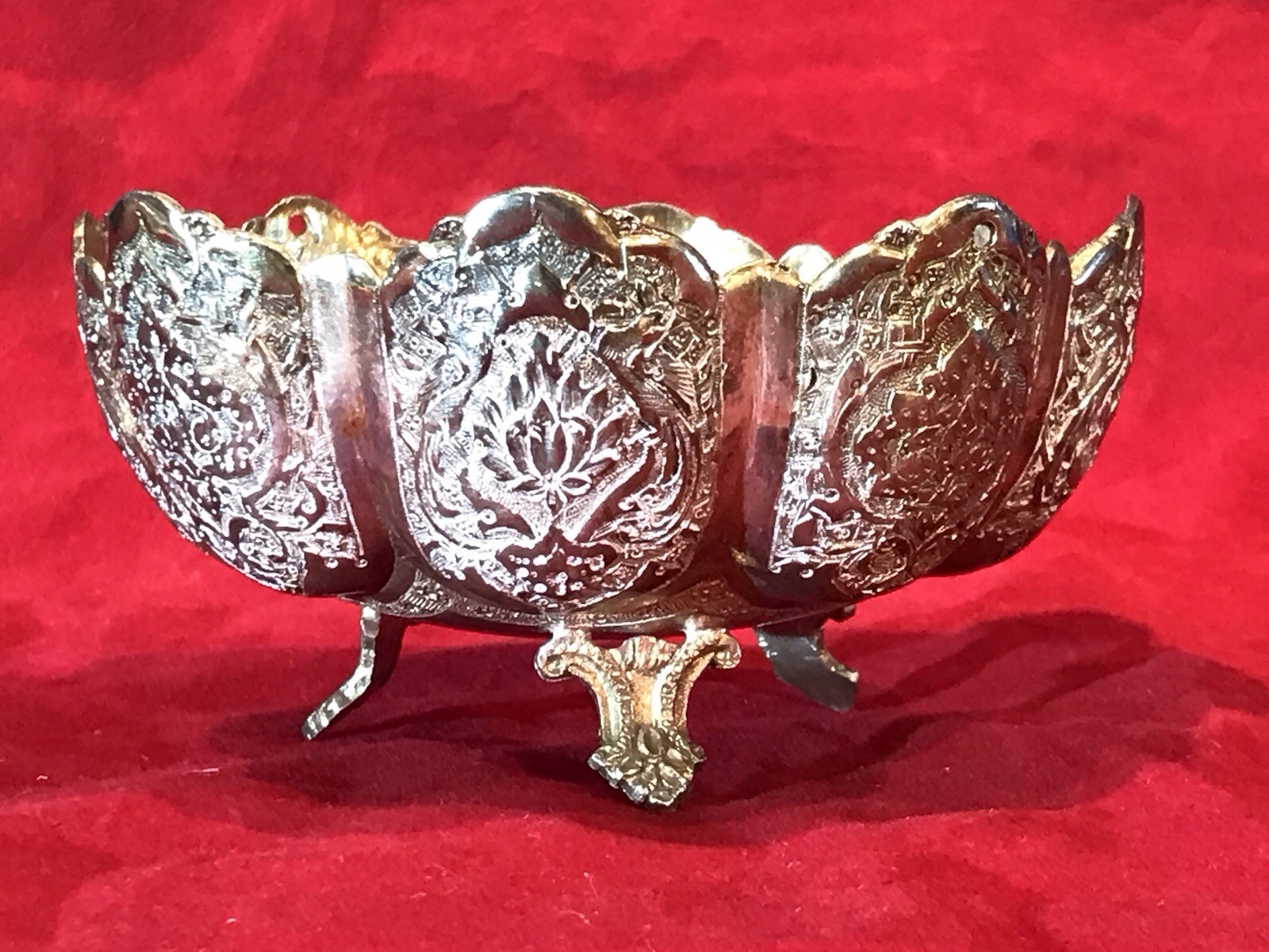 Vintage Hand Engraved Middle Eastern Bowl,84 SOLID Silver 122.79 grams