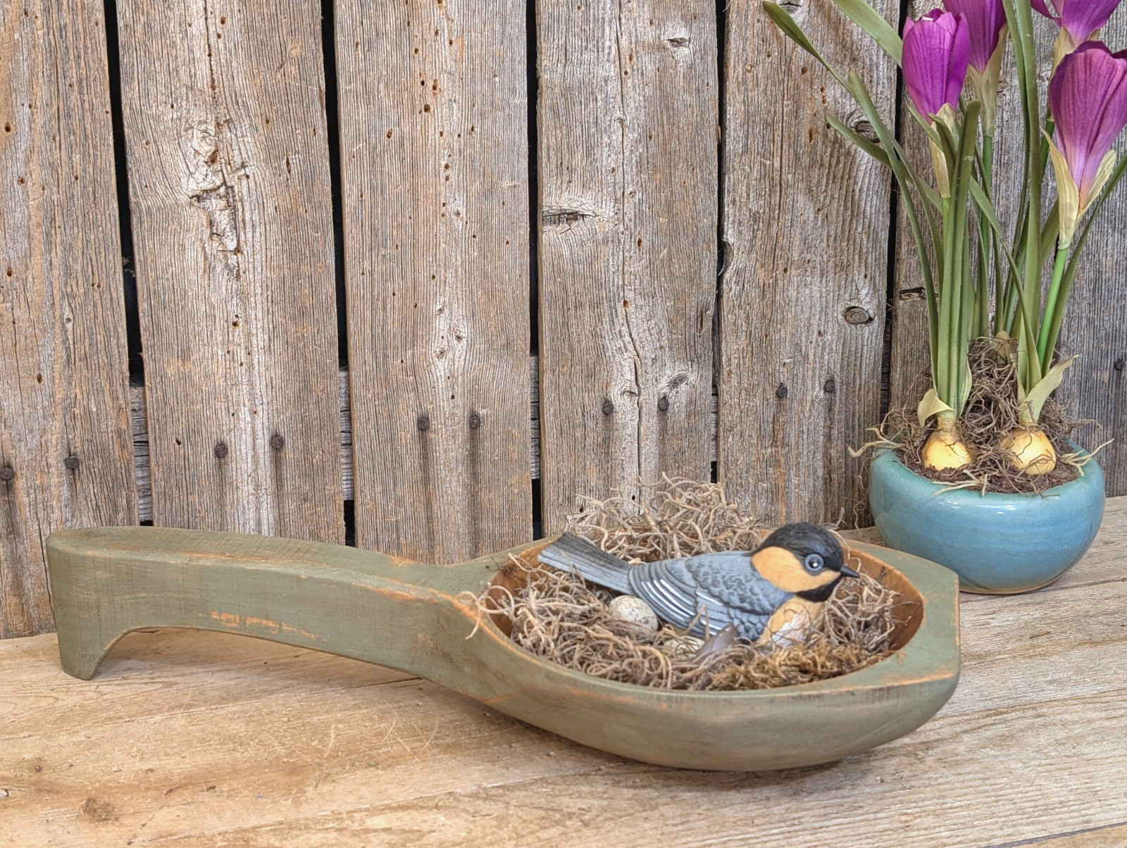 Vtg Primitive Carved Grain Scoop Large Green Spring Bird Nest Decor Unique