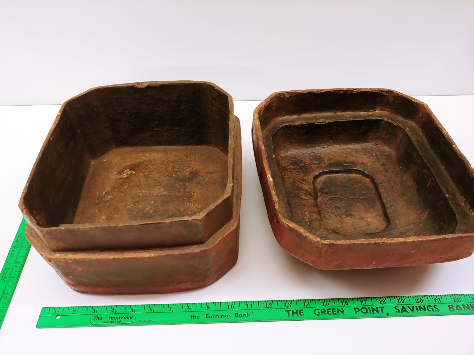 Antique Oriental Top Hat Keepsake Box – Paper Mache / Clay / Plaster Composition