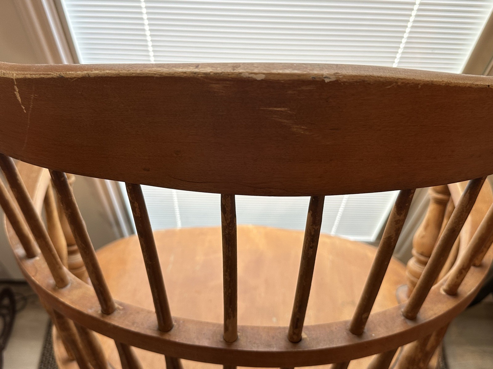 Vintage Nichols & Stone Maple Colonial Windsor Captain’s Spindle Comb Back Chair