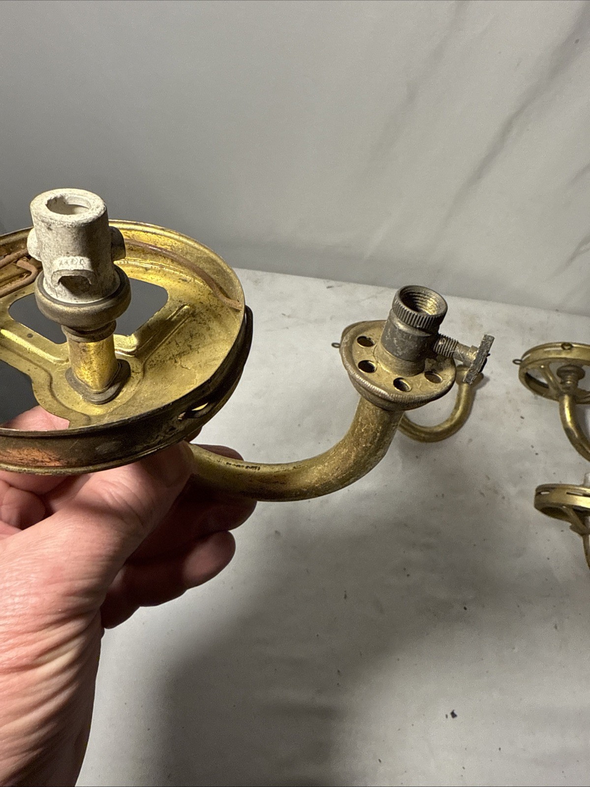 Set Of 4 Salvaged Gas Wall Light Sconce Fixtures With Shade Holders