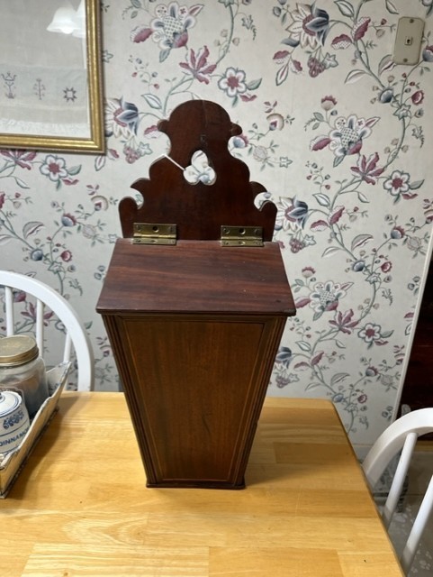 1800S PERIOD FEDERAL ROSEWOOD INLAID WALL CANDLE BOX