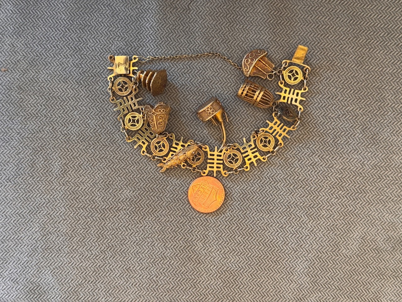 Vintage Chinese Gilt Silver Filigree with 6 3D Charms Bracelet