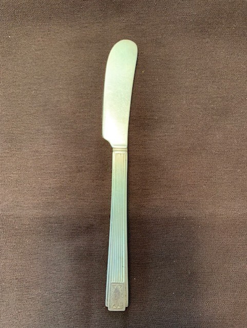 Noblesse by Community. Butter Spreader, flat handle. Art Deco style.