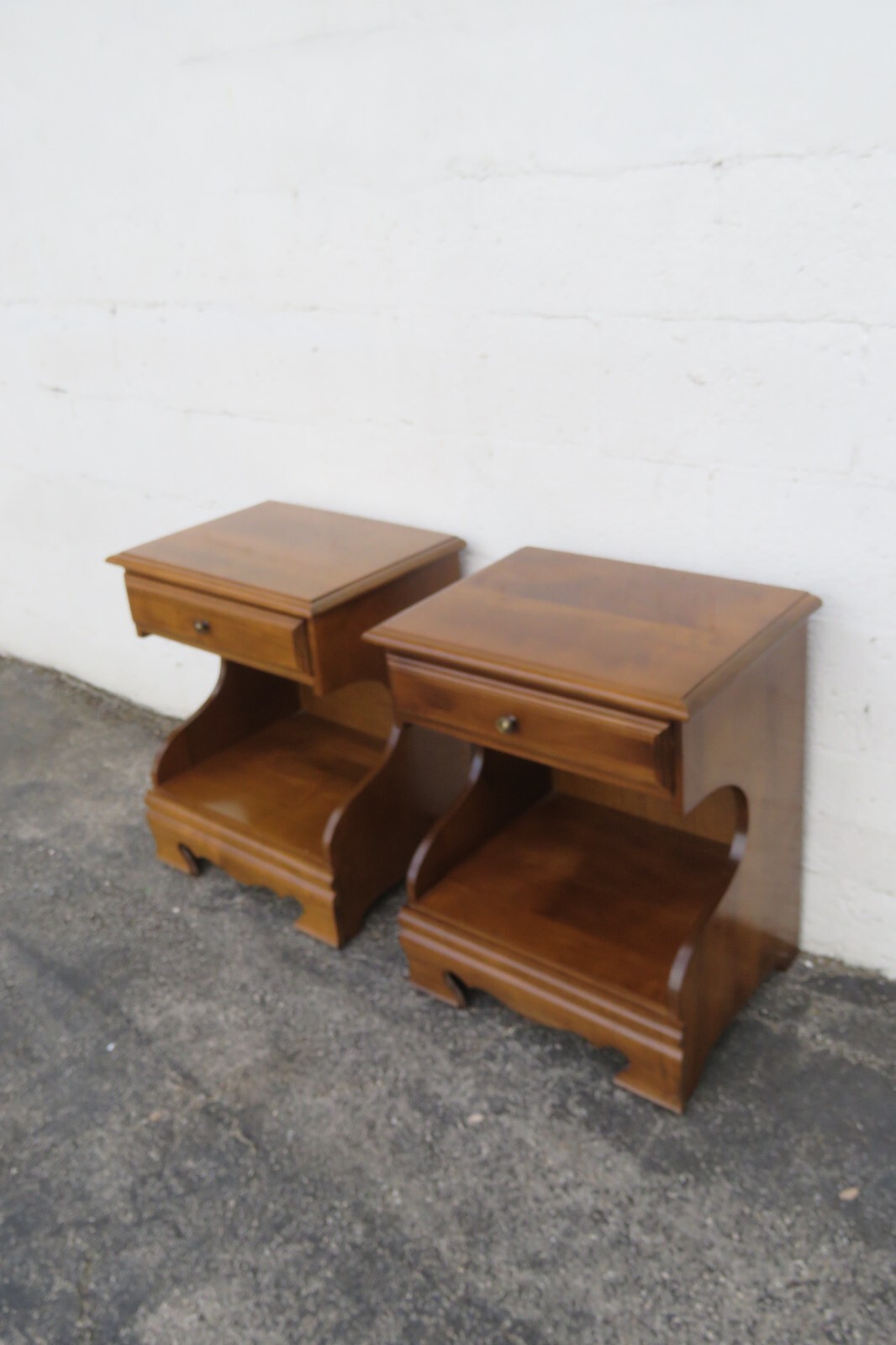Tall Maple Nightstands End Side Bedside Tables a Pair 5975