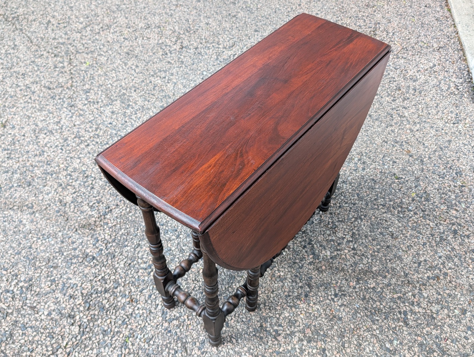 Vintage Mahogany Gate Leg Drop Leaf Table with Drawer, Oval, Solid Wood