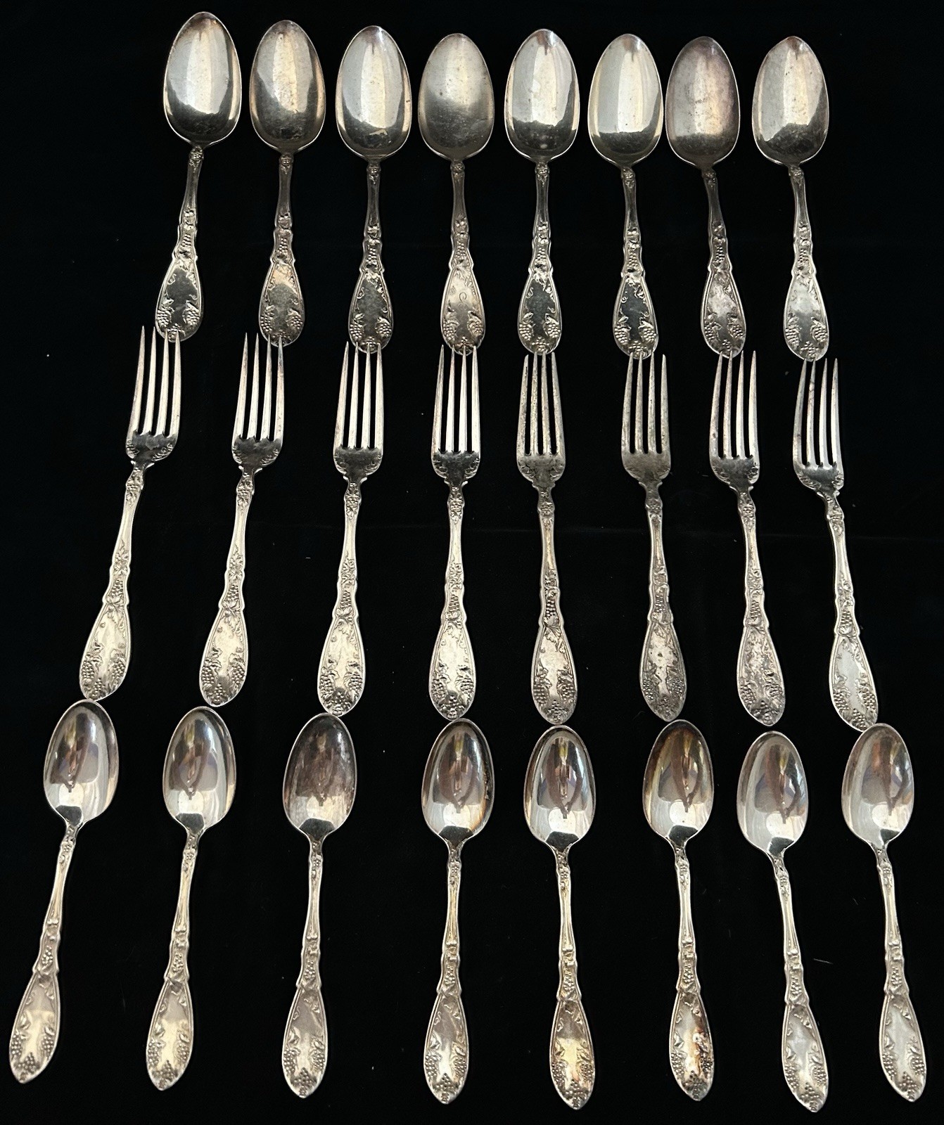 La Vigne, WM Roger’s 8 Dinner Forks, 8 Tea Spoons, & 8 Serving Spoons