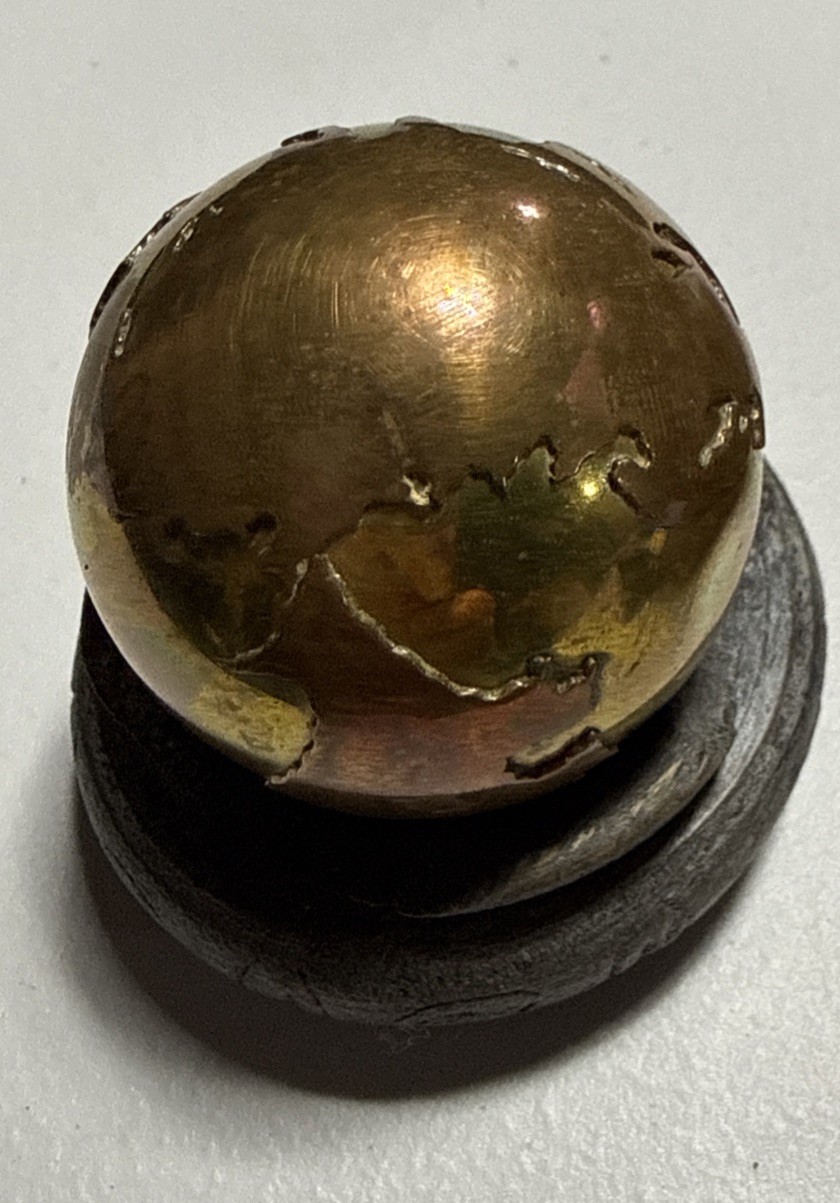 Vintage Brass and Copper World Globe & Stand – Bells Inside Chime