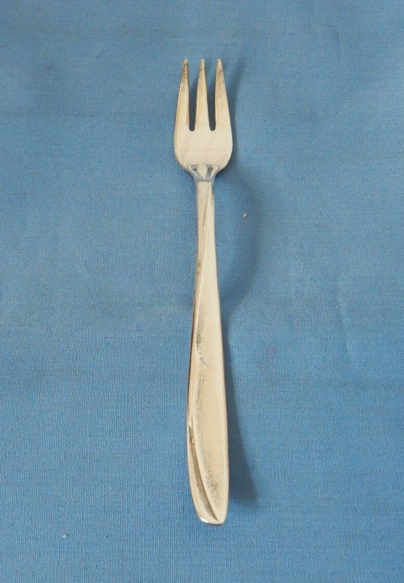 Supreme International Silver Silverplate 1957 Concept Cocktail Seafood Fork