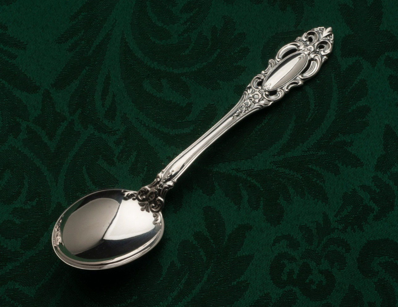 Grand Duchess by Towle Sterling Silver Teaspoon 6.25″
