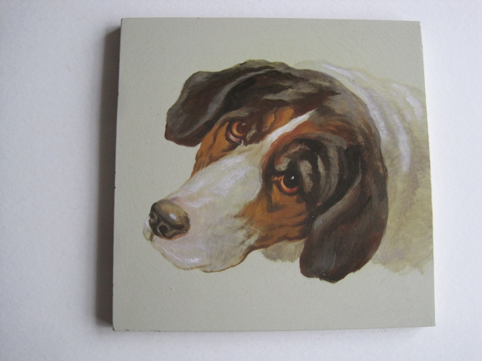 8 ” SQ. ANTIQUE VICTORIAN MINTON HOLLINS DOG’S HEAD (FOX HOUND?) TILE C1885