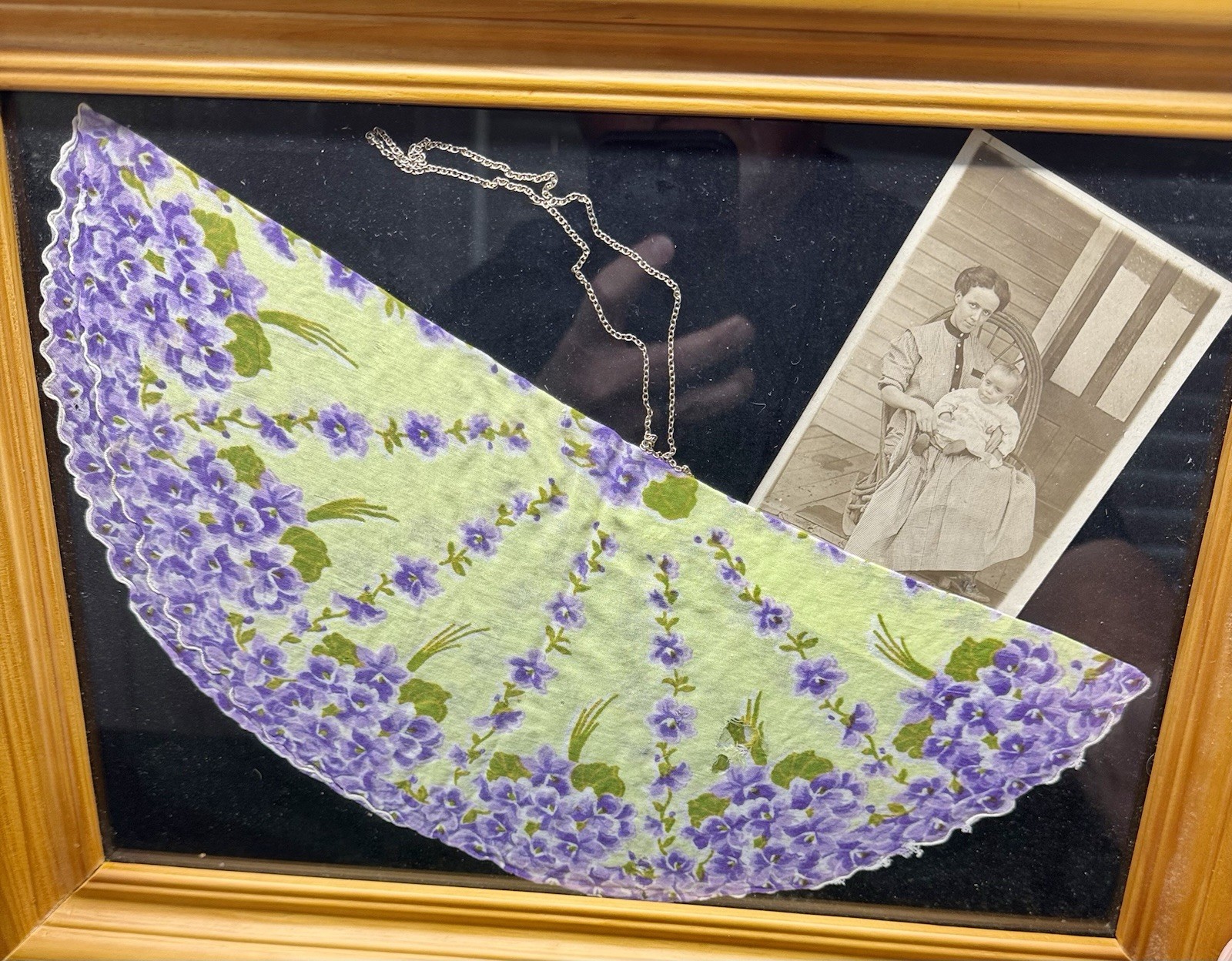 Vintage Glass Framed Shadow Box / Handkerchief, Silver Chain & Photo. READ DISC.