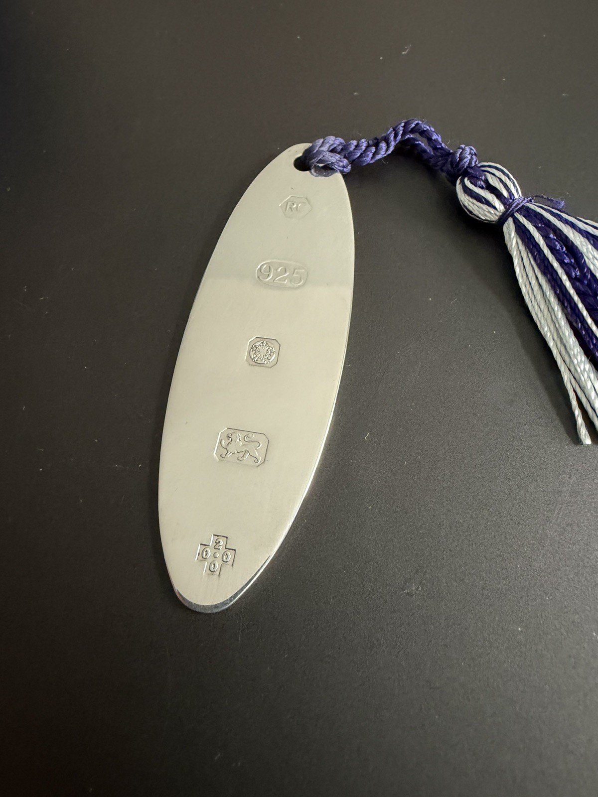 Solid Silver Contemporary Ingot Style Bookmark Feature Hallmarks Carr’s 2000.
