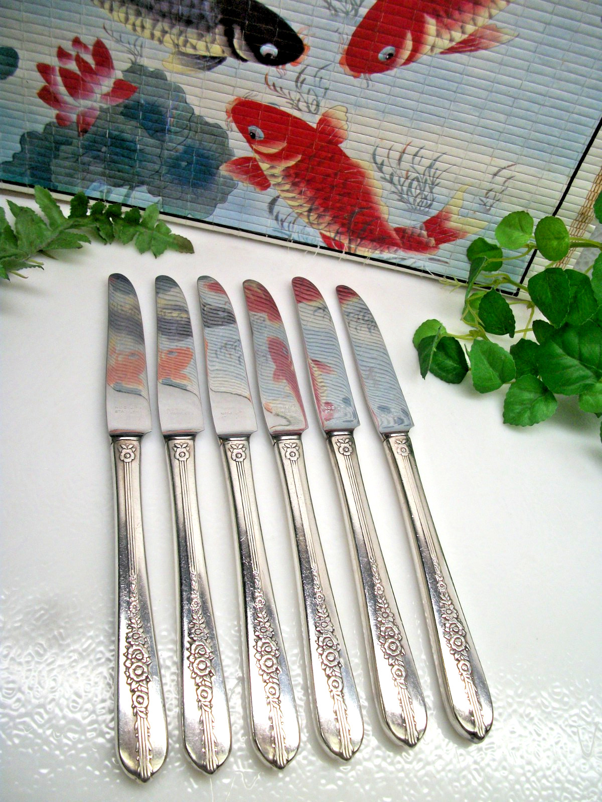 6 Oneida Nobility Plate ROYAL ROSE Silverplate Grille Luncheon Knives 1939