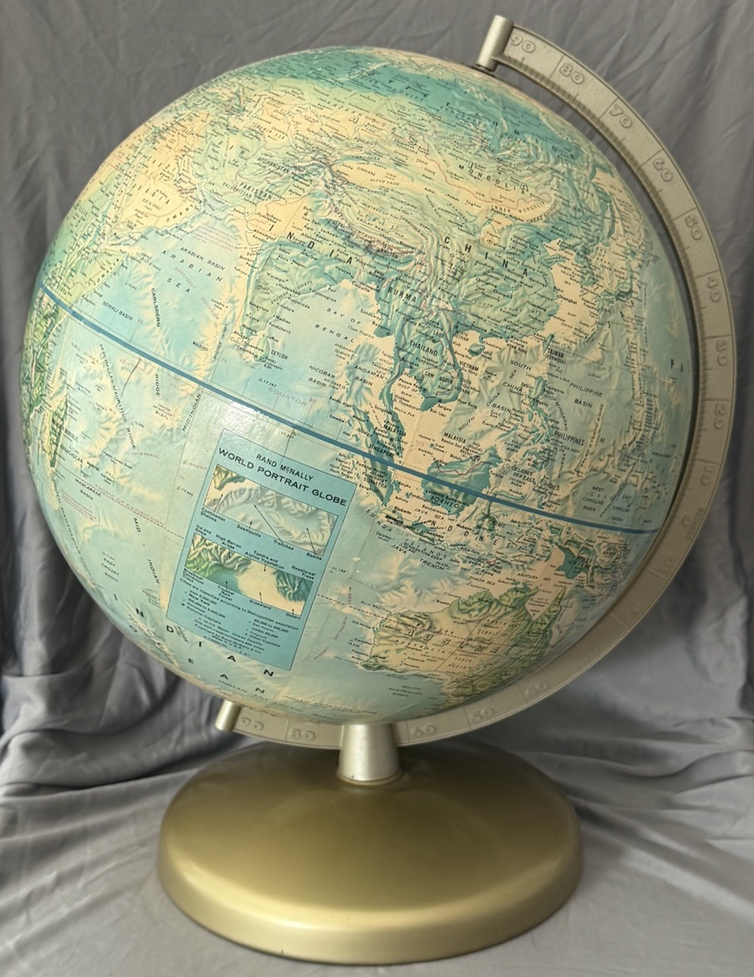 Vintage 1970s Rand McNally 12″ World Portrait Globe Raised Relief USSR