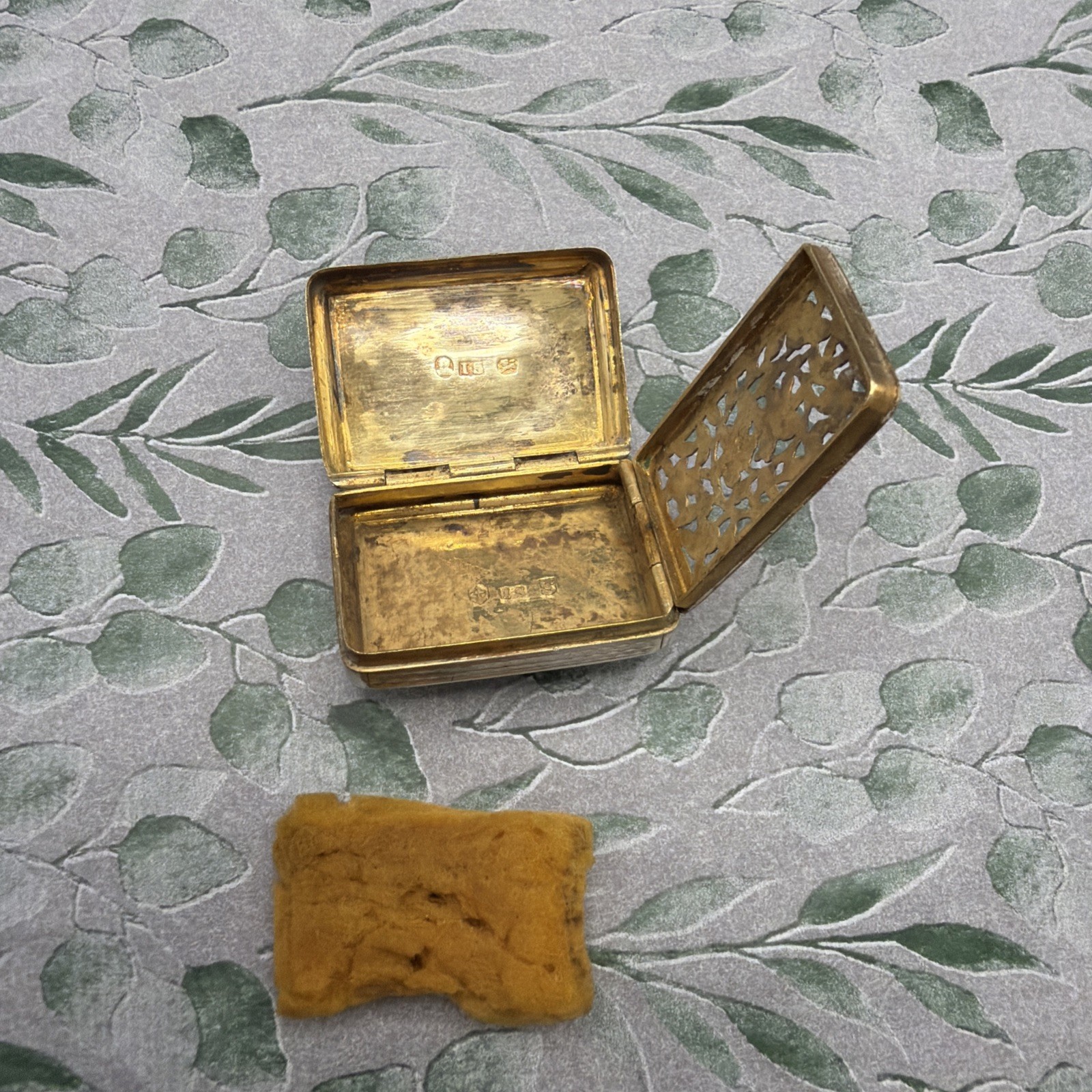 Georgian Solid Silver Vinaigrette 1790 John Shaw Birmingham Gilt Pierced Grill
