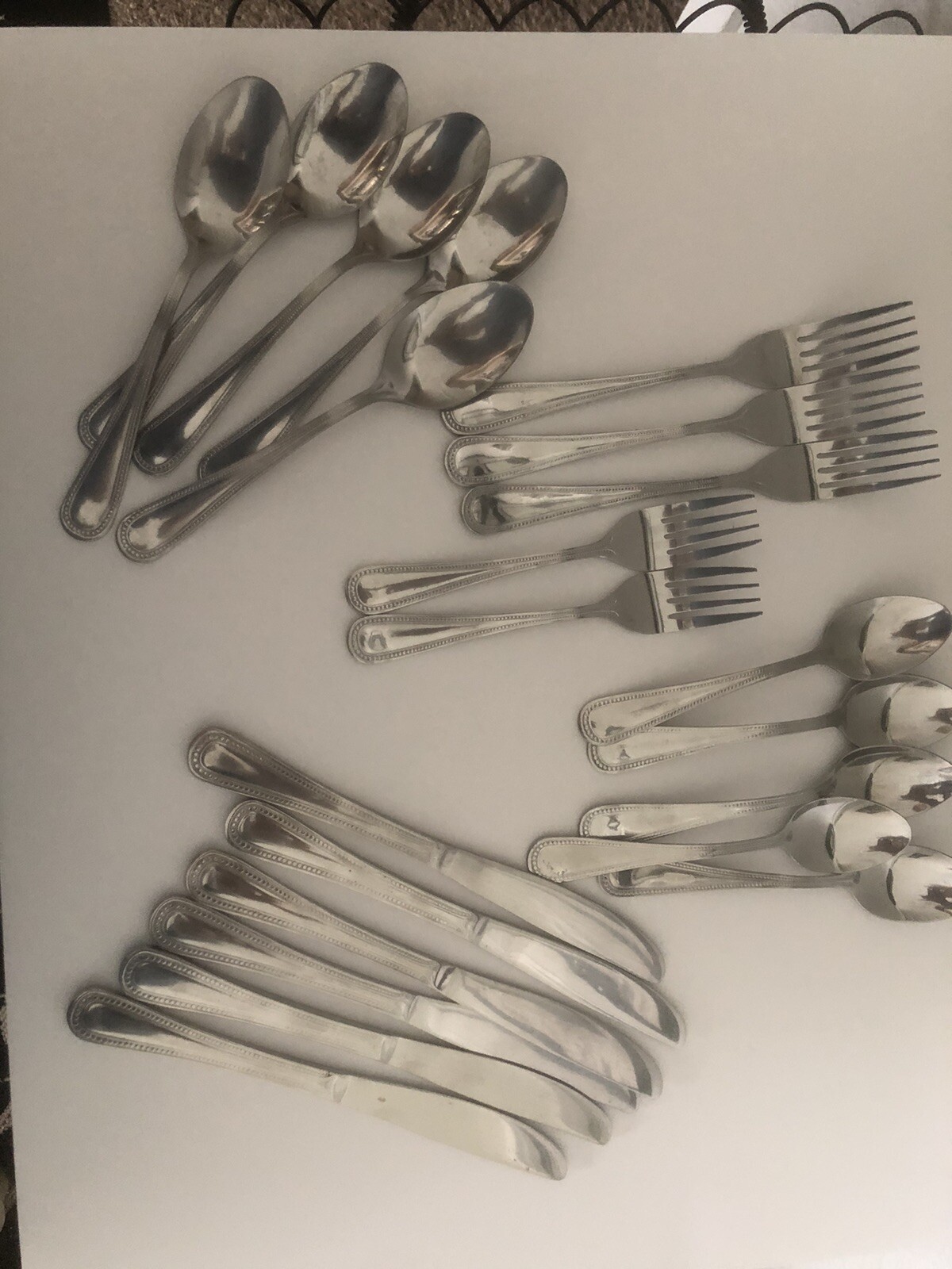 Lot of 5 Vtg GIBSON BEAD Stainless Steel Silver TEASPOONS Beaded 6″ Flatware