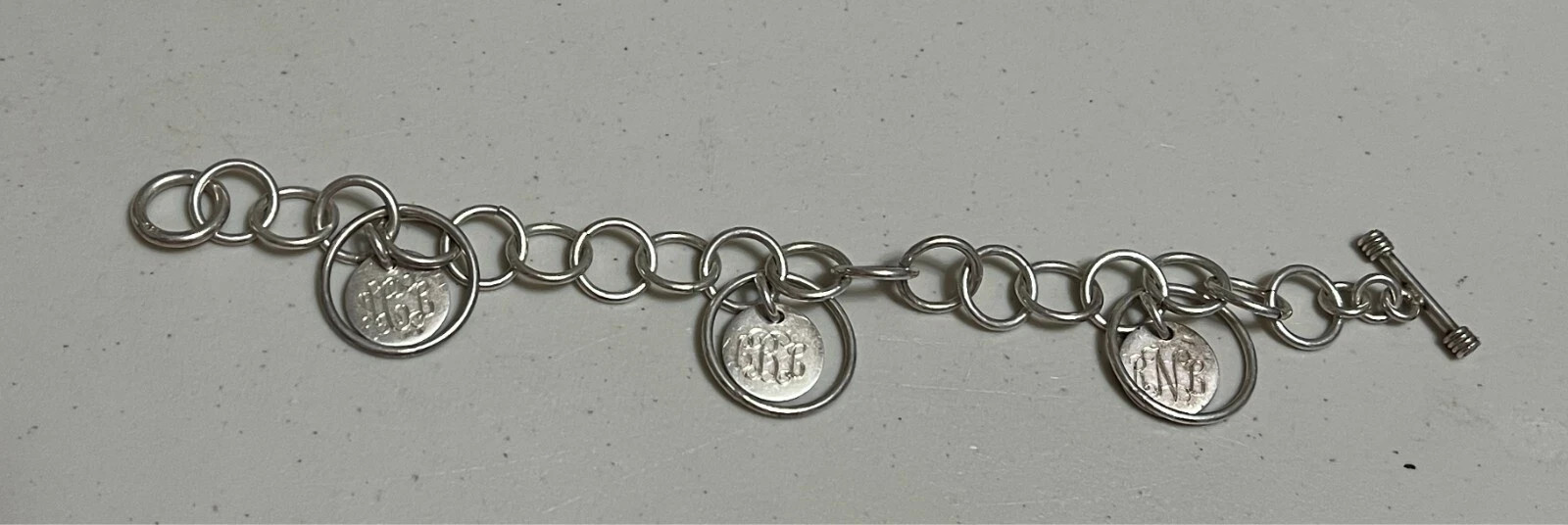 VINTAGE LOT OF 4 .925 STERLING SILVER CHARM BRACELETS W/ CHARMS 130 GRAMS
