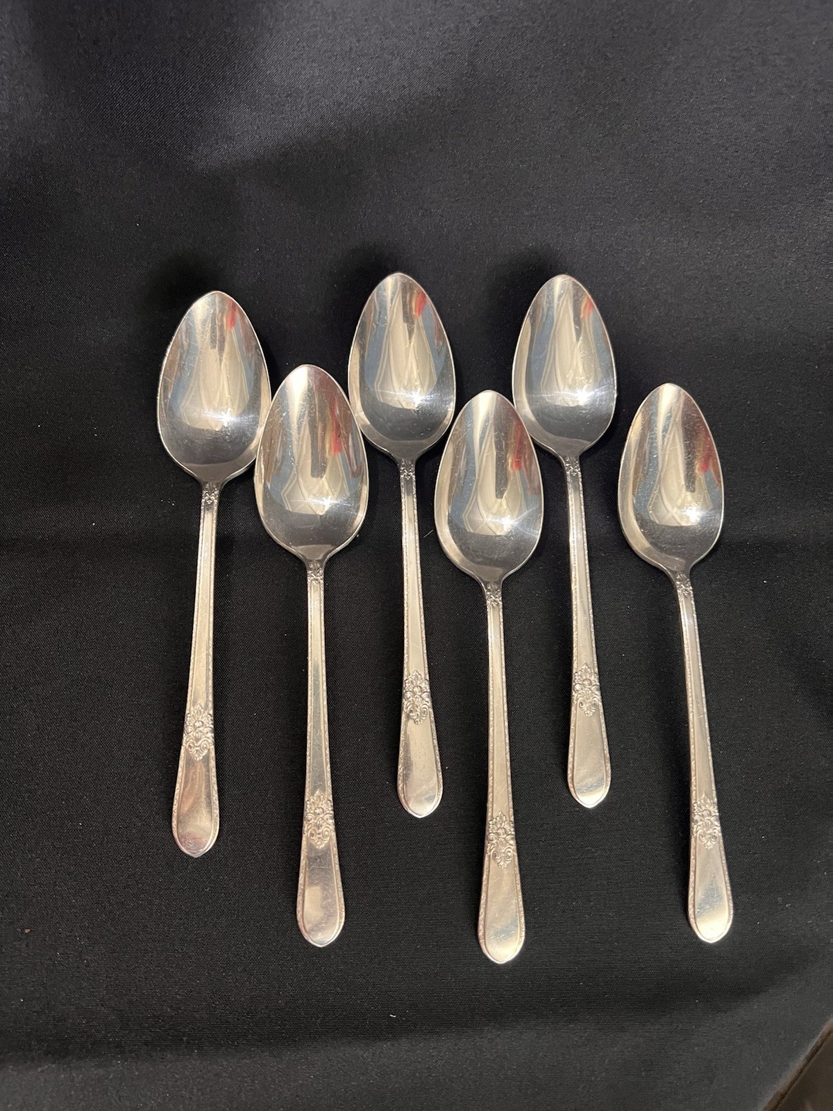 Rogers Bro Set Of 6 Table Spoons Adoration