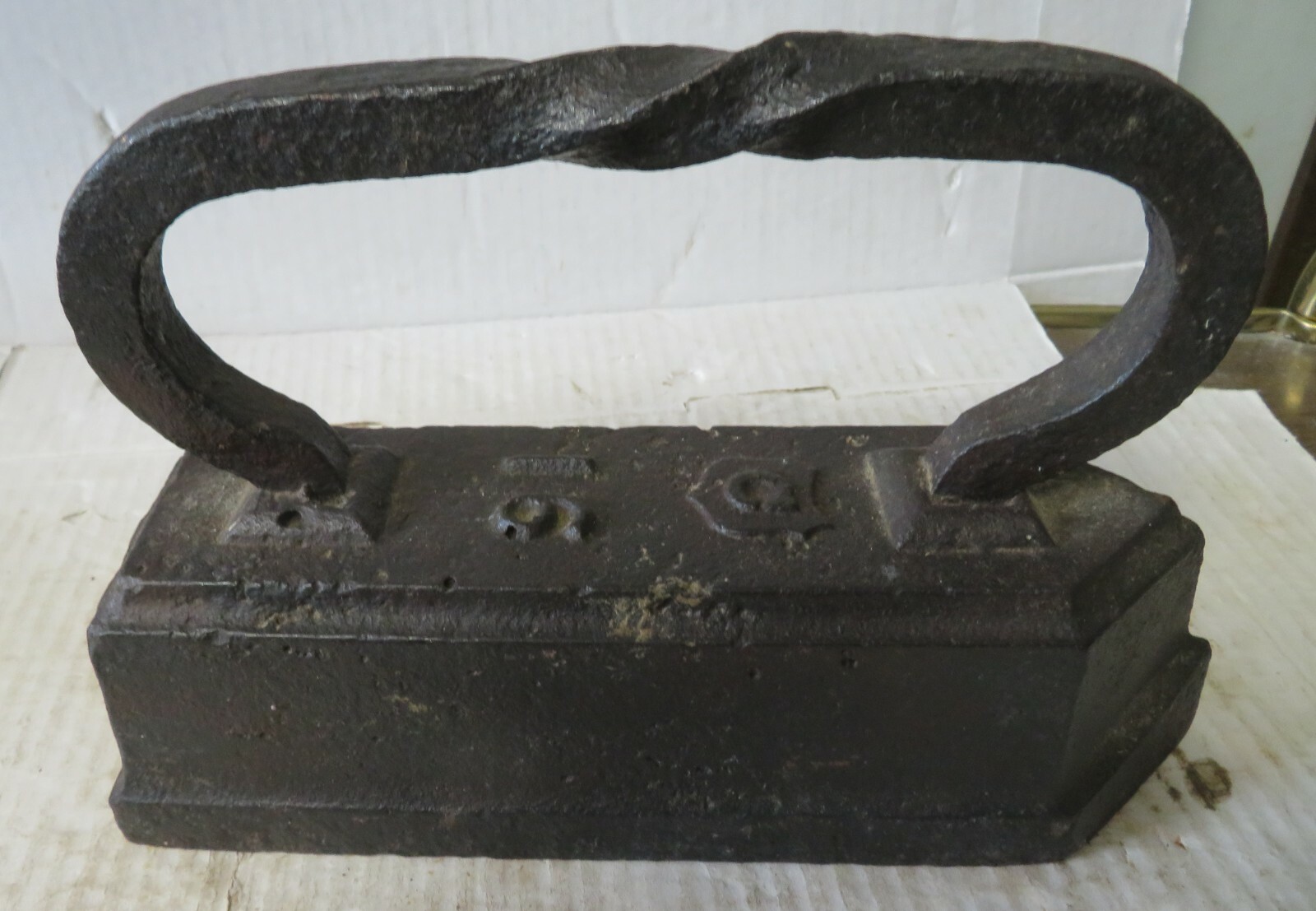 HUGE Primitive, 1800’s Cast Iron Flat Sad Iron Twisted Handle, 15+ LB