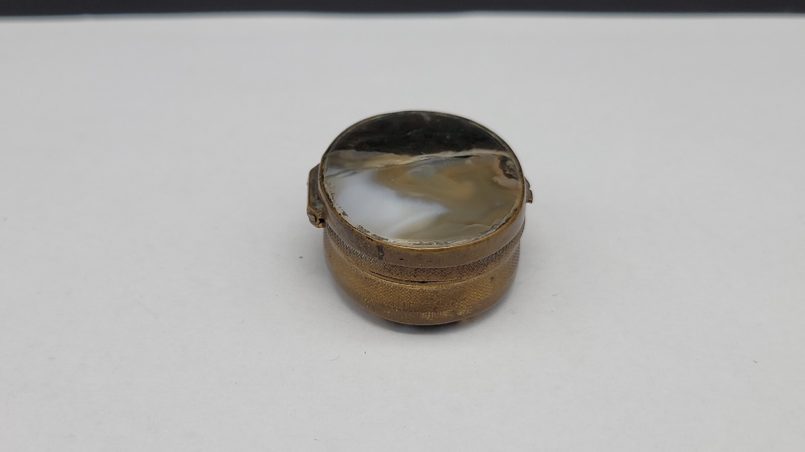 Antique Oval Double Sided Agate Stone Snuff Box