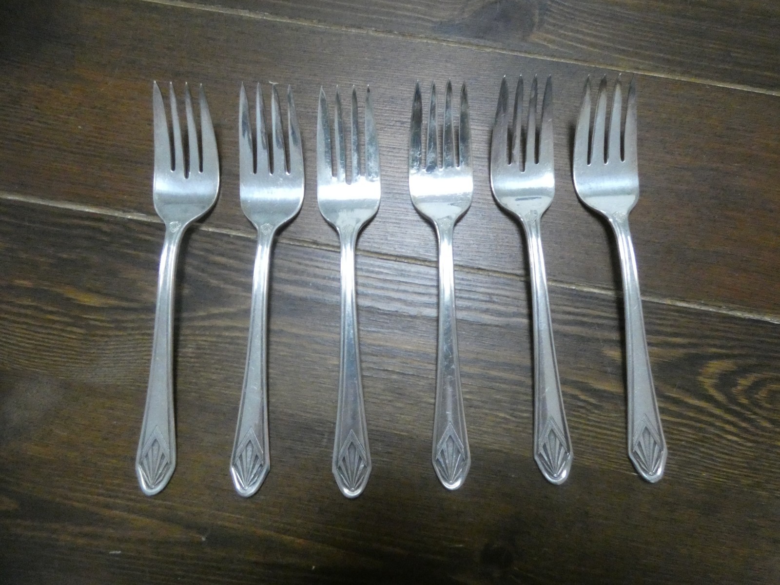 VTG Superior Sunburst Set 6 Silverplate Salad Forks 6″ Superior Plate Art Deco