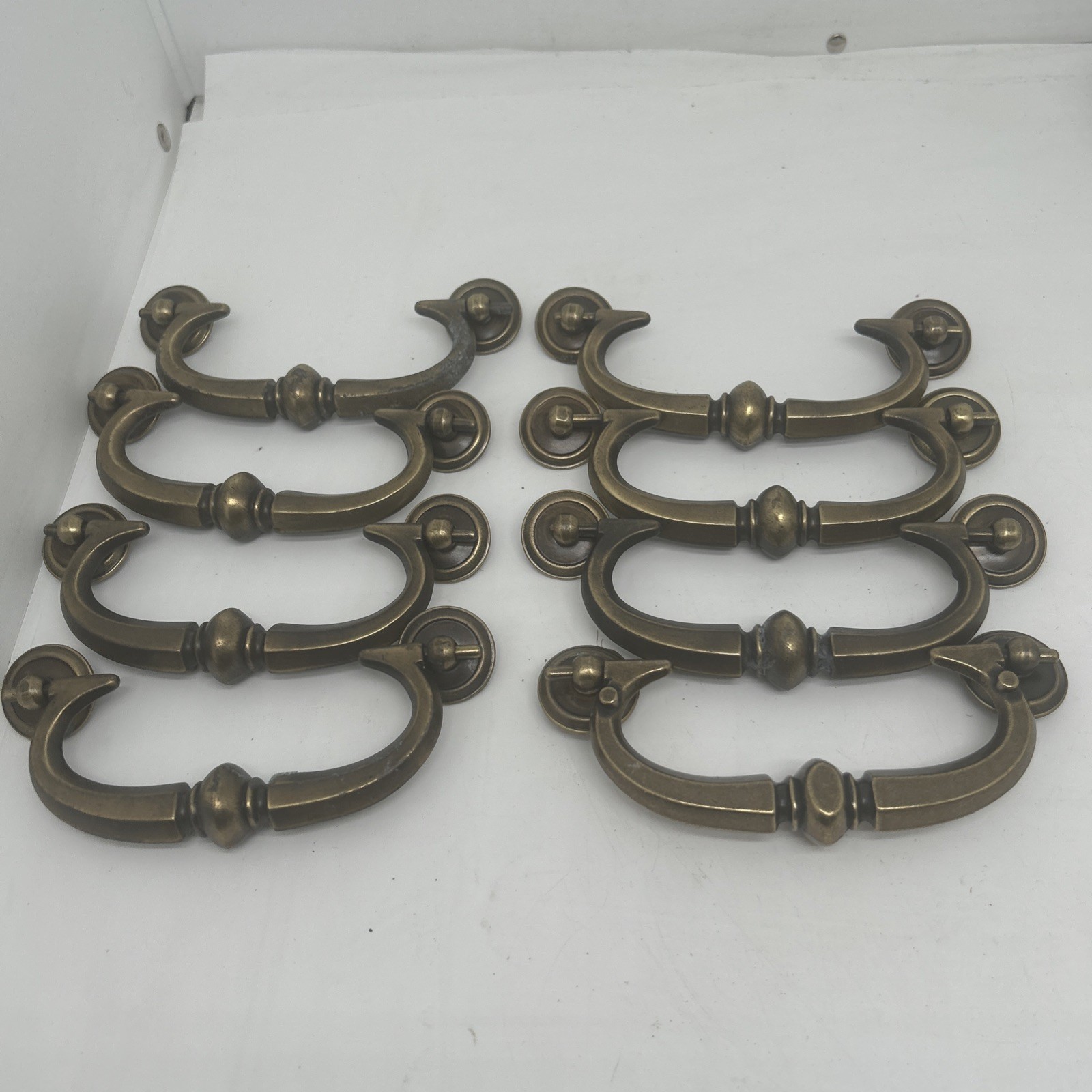 8 Pack Vintage Metal Dresser Pulls With End Anchors Gold Brass J65