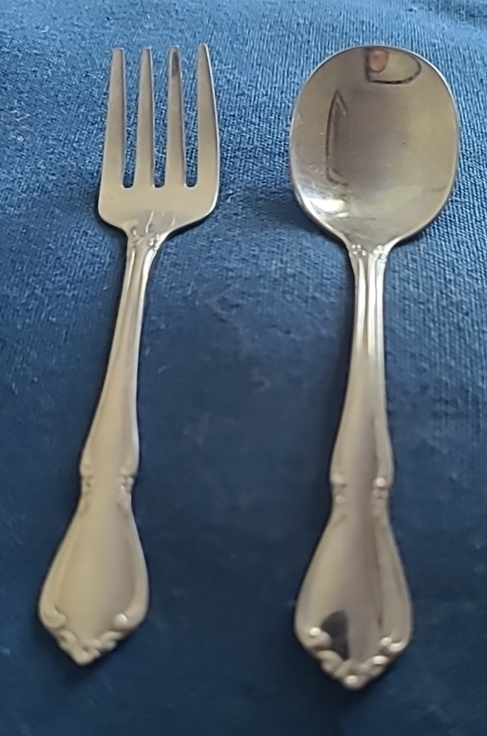 Vintage Set Oneida Fork and Spoon Children’s Breakfast Lunch Dinner Collectible