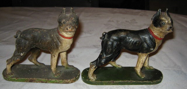TWO ANTIQUE HUBLEY TOY CO. USA BOSTON TERRIER DOG CAST IRON HOME STATUE BOOKENDS
