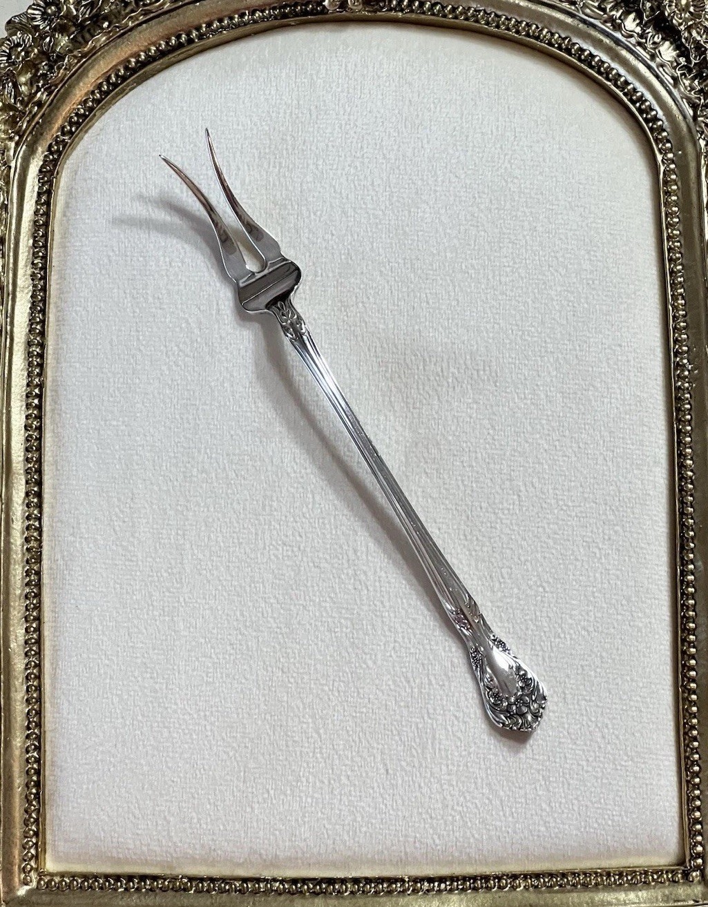 Vintage Alvin Chateau Rose 1940 Sterling Silver Olive Fork 18g 2-Prong Server