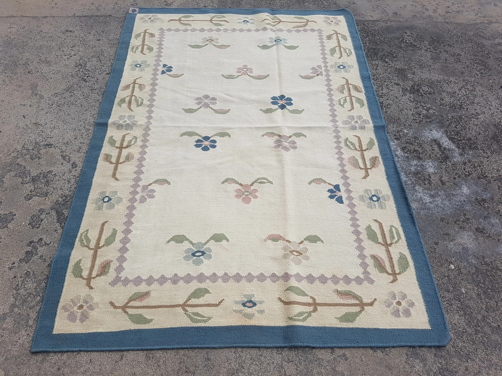 Fine Vintage Traditional Handmade Scandinavian Wool Multicolor Kilim 5.9×4.1 ft