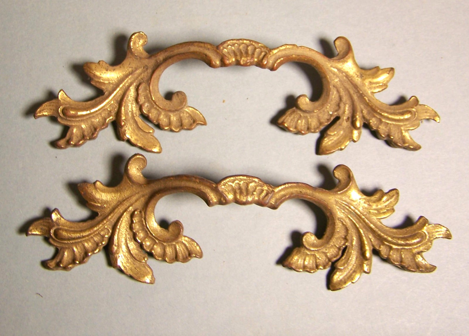 Vintage French Provincial Brass Ornate Drawer Pulls, 7″, 3.5″ CTC