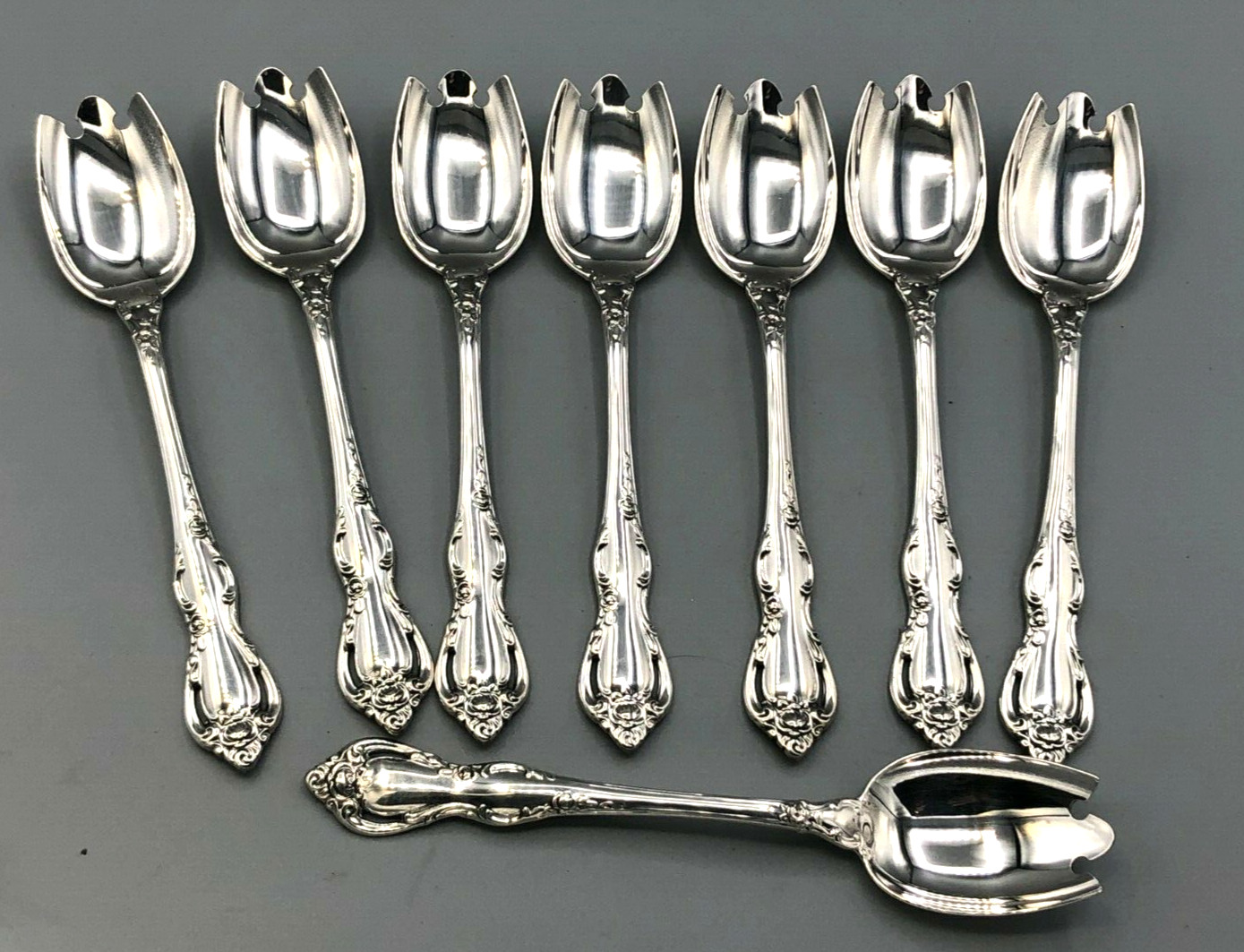 Spanish Provincial by Towle Sterling Silver set of 8 Ice Cream Forks 5 7/8″