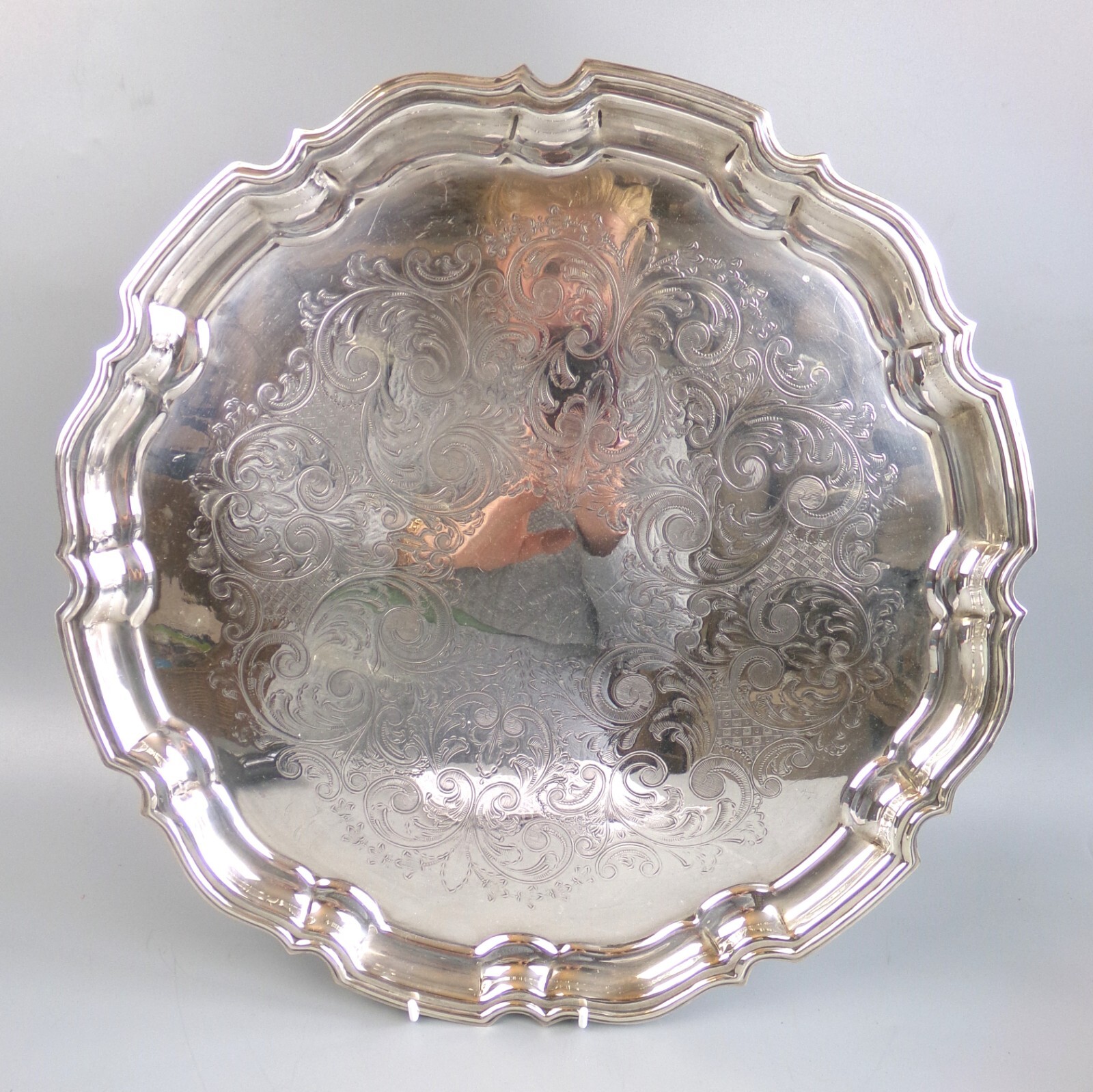 Silver Plated Tray Salver. Round 16.5″. Engraved. Vintage. Drinks / Bar. Quality