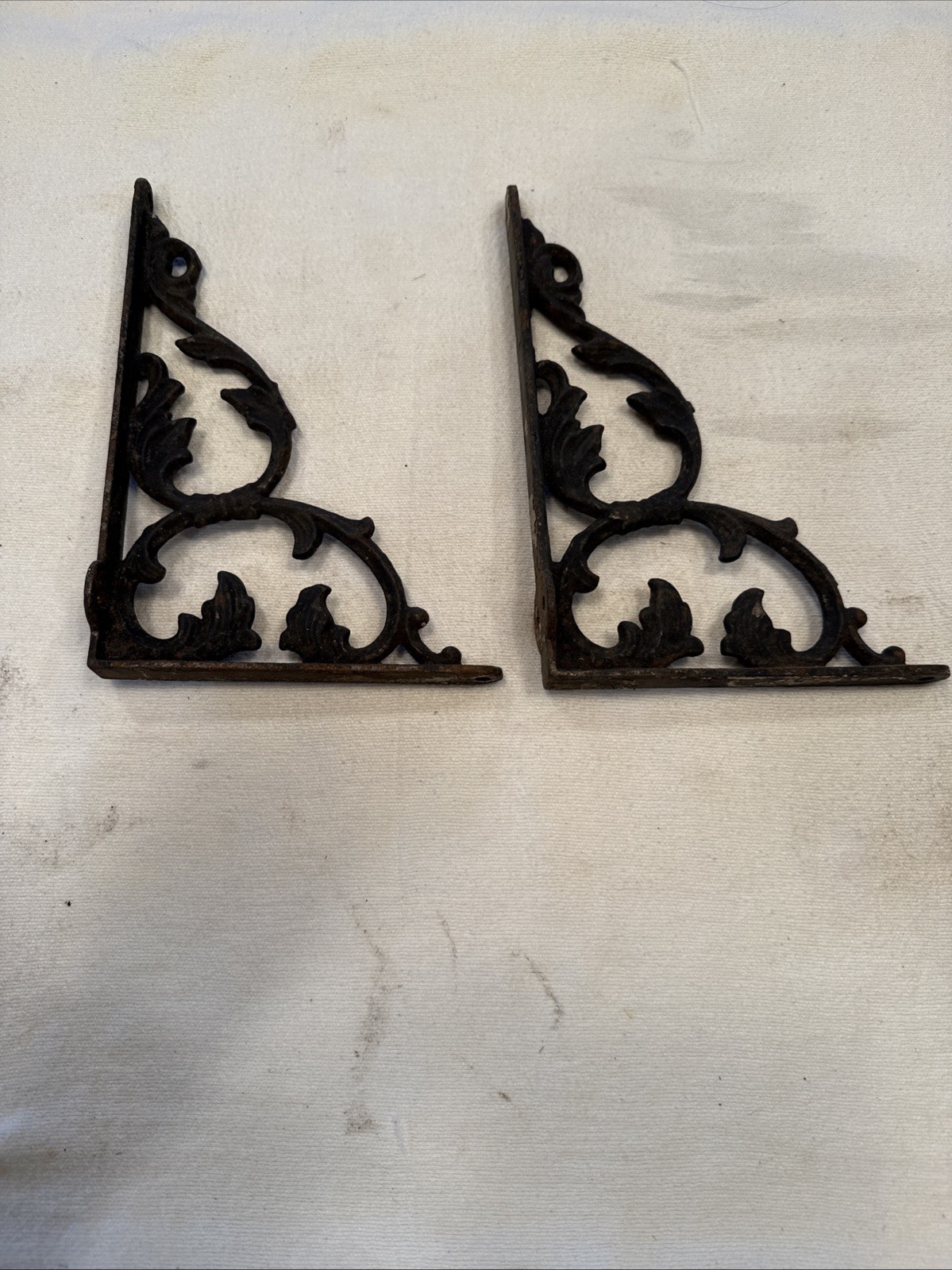Lot of 2 Architectural Victorian Ornate Cast Iron Shelf Brackets 8.25x 5 5/8in
