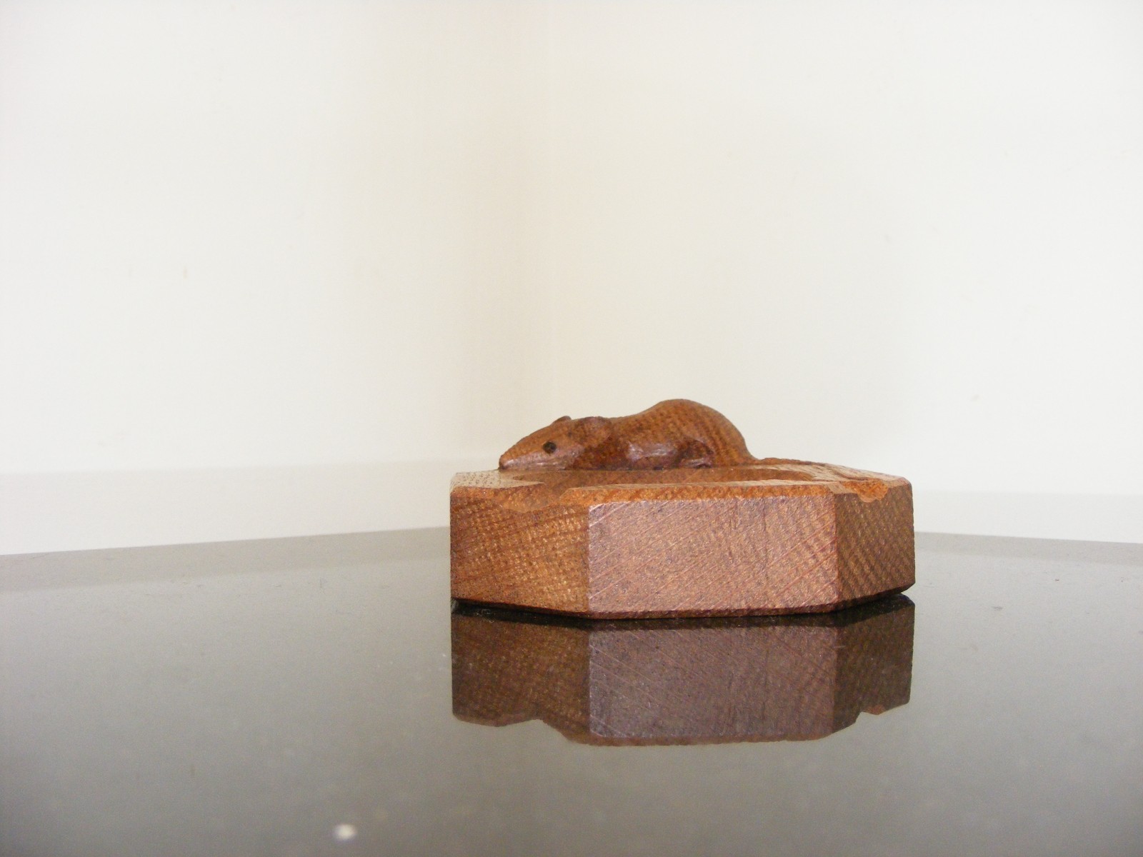 Vintage Robert ( Mouseman ) Thompson Oak Carved Ash / Pin Tray ( critter )
