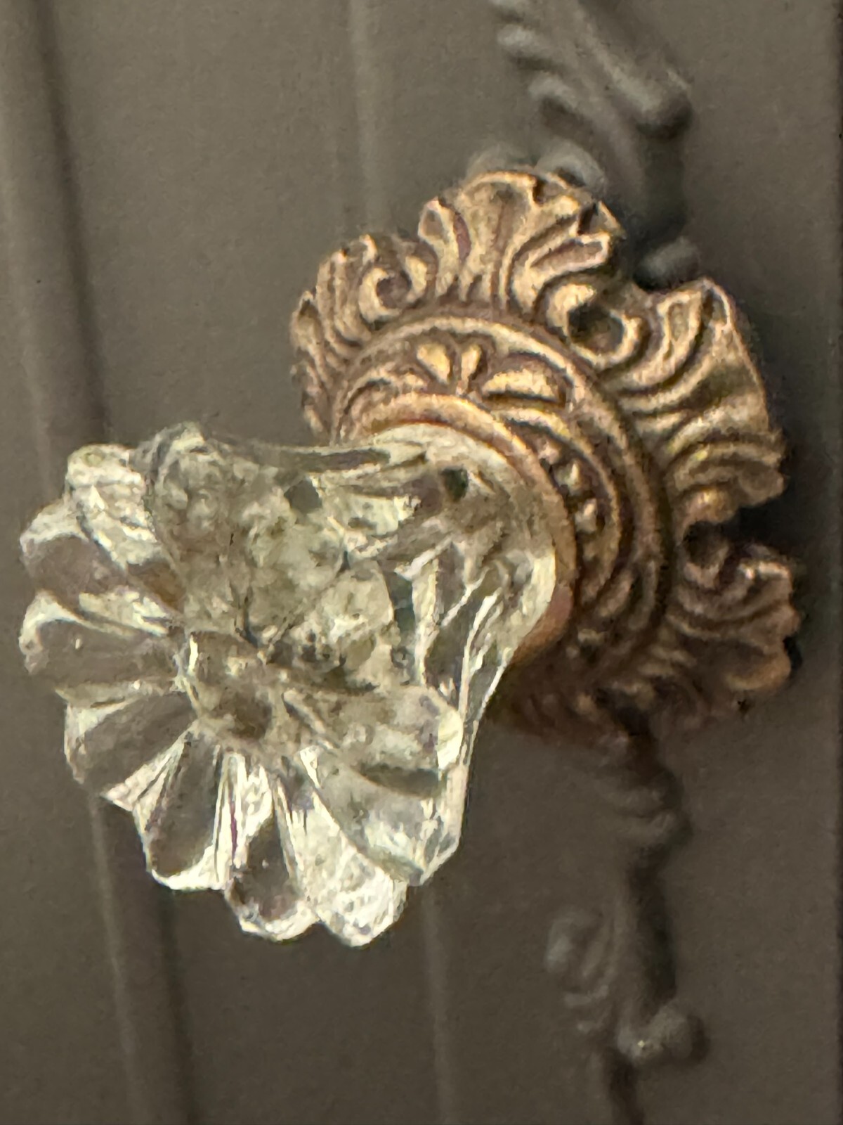 1 Victorian Vintage-Brass Metal Crystal Clear Glass backplate Knob Handle pull