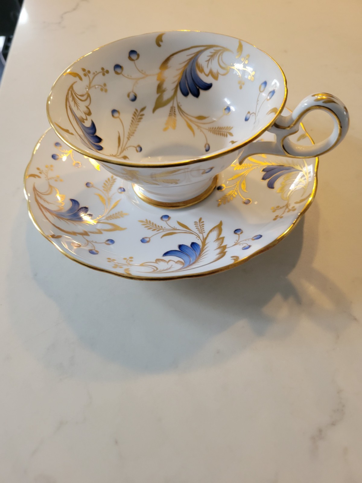 Tiffany & Co Grosvenor Bone china Teacup/Saucer Royce beautiful VGC