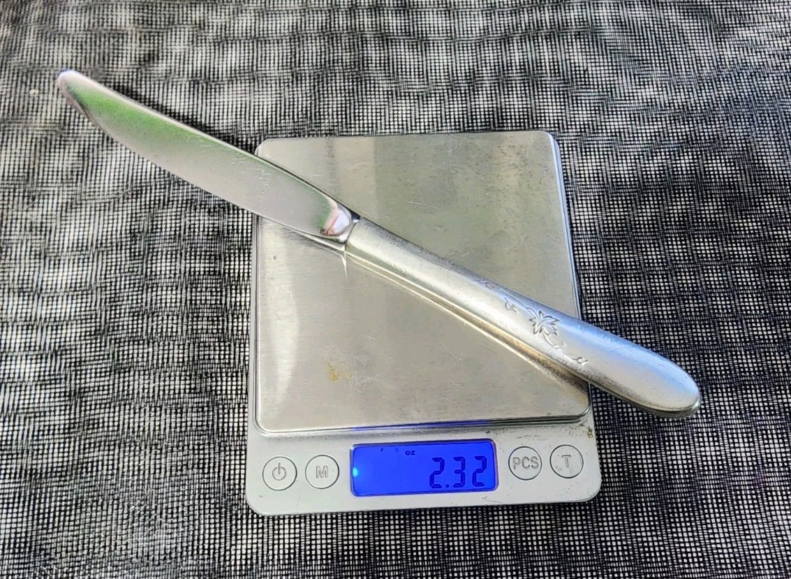 VTG c1957- AUTUMN LEAVES🍂 SOLID STERLING SILVER 🤑🥈 HANDLED MODERN PLACE KNIFE