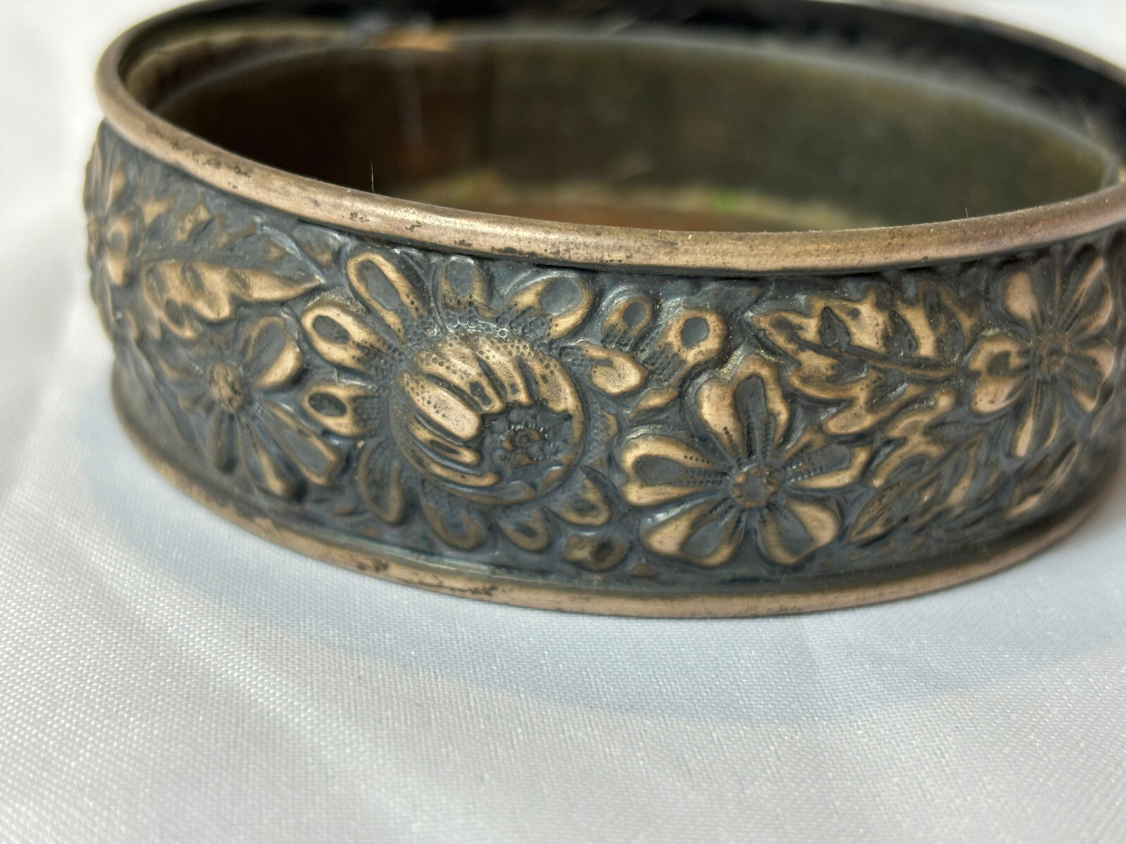 Victorian Spaulding & Co Sterling Silver Pin Cushion B470 Chicago Floral