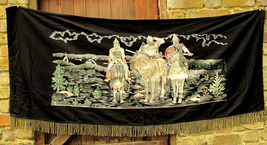Vintage USSR Wall Tapestry Russian Epic Three Heroes Embroidered Image 160×72 cm
